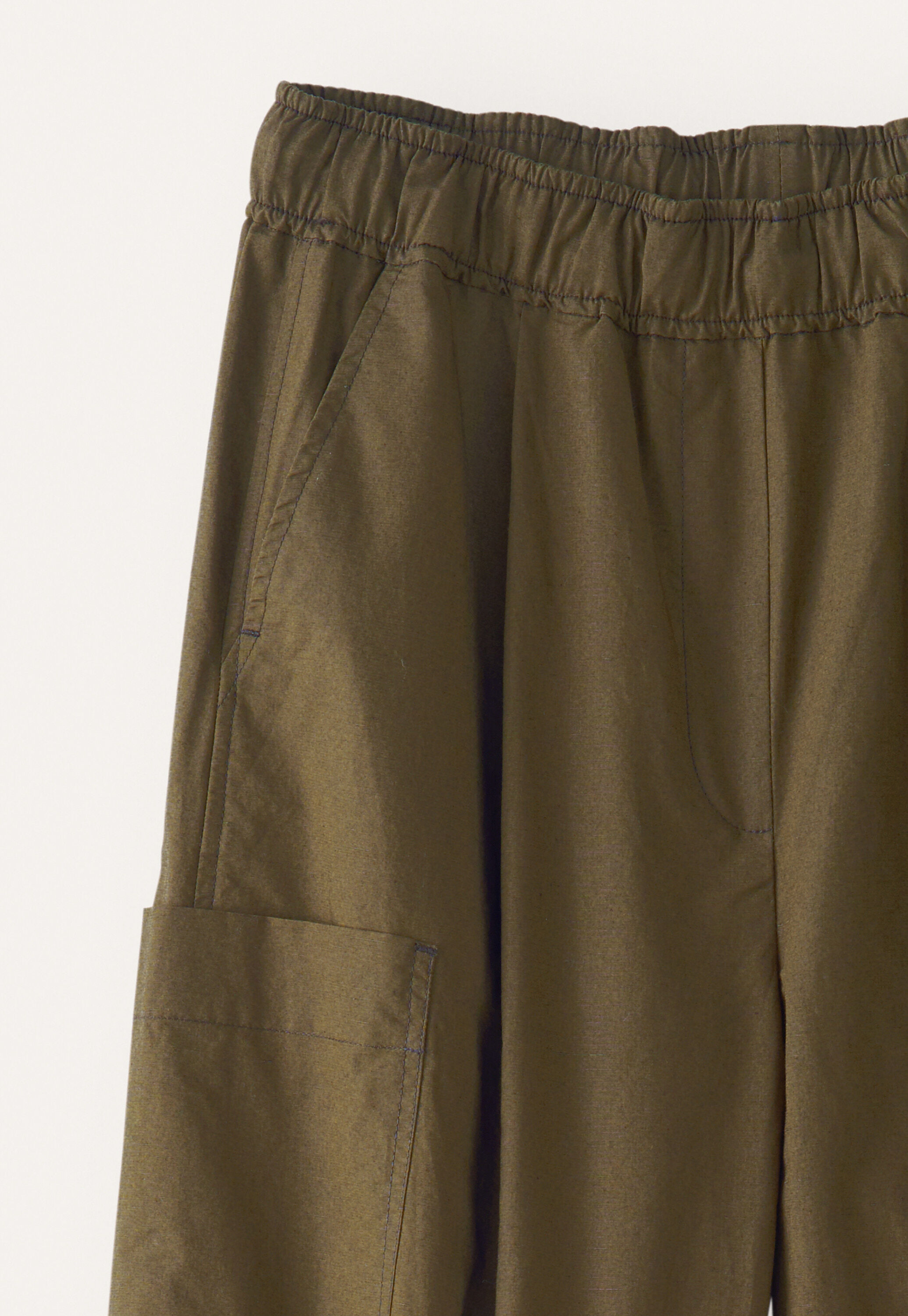 Cropped pull-on trousers