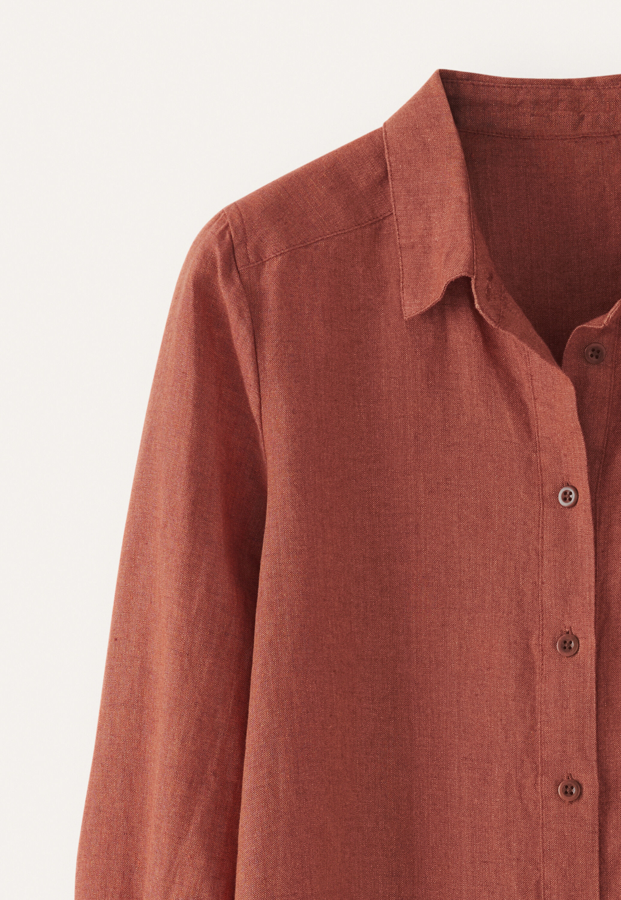 Deep side-split shirt