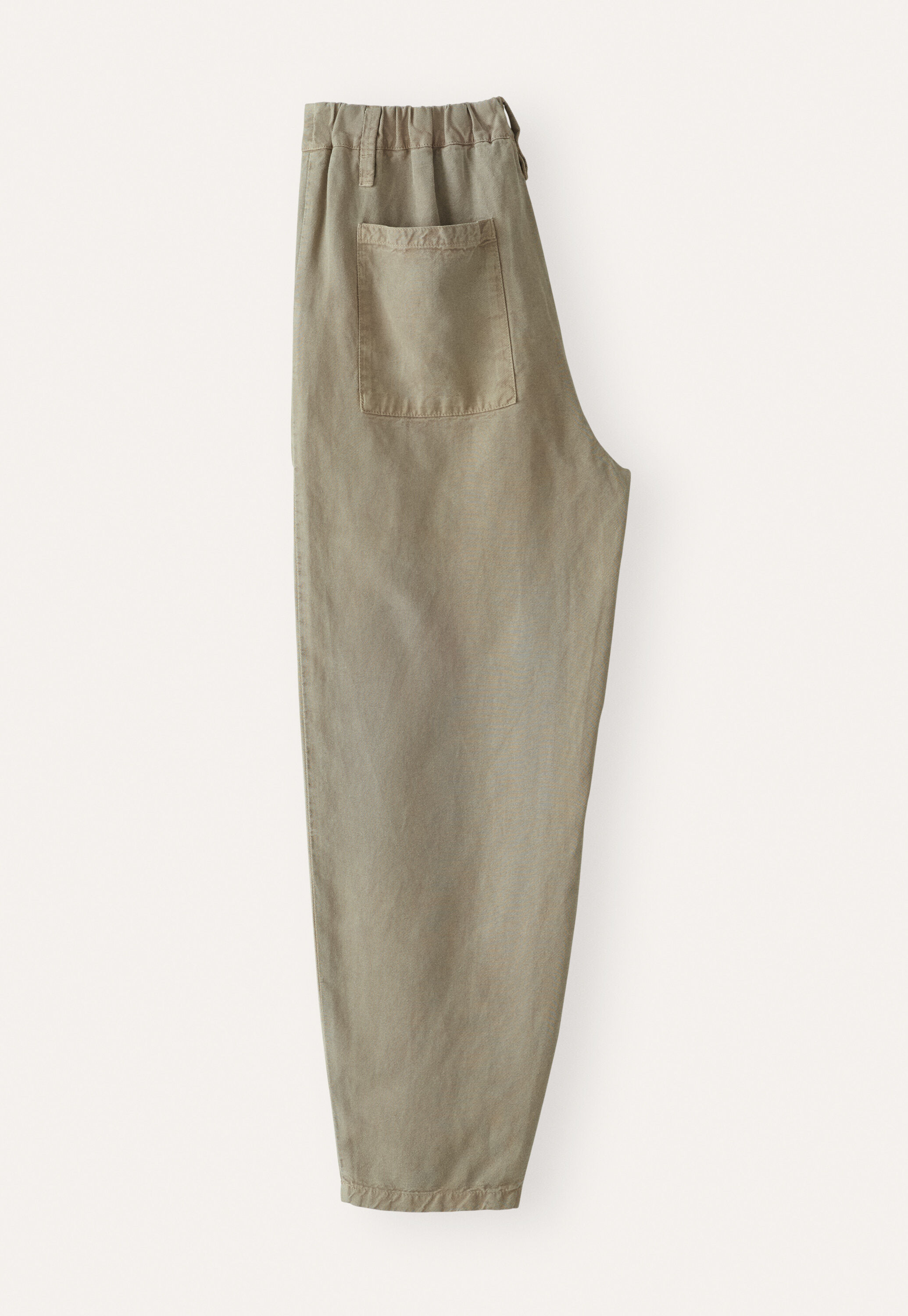 Tapered leg trousers