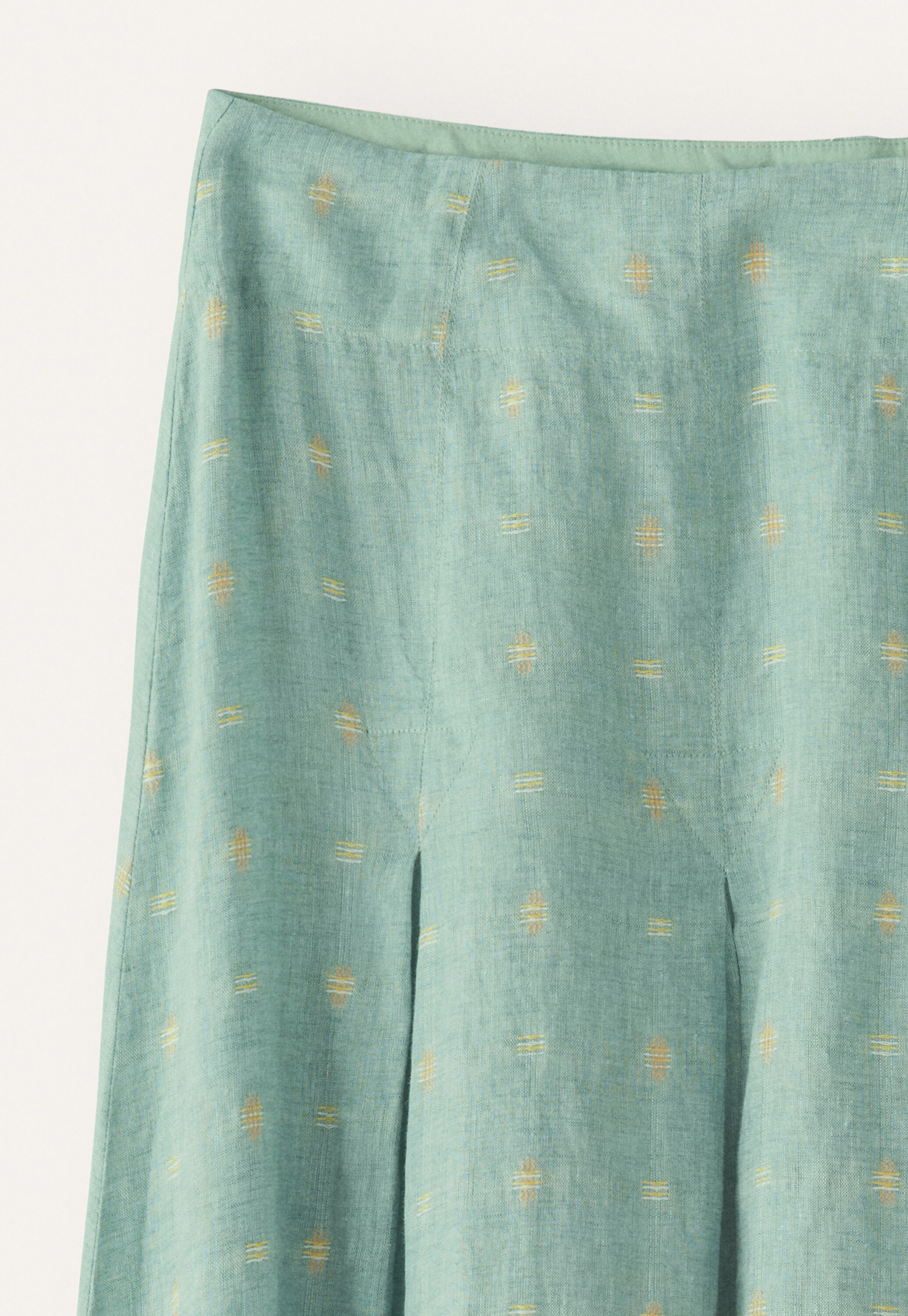 Dobby-weave pleated skirt