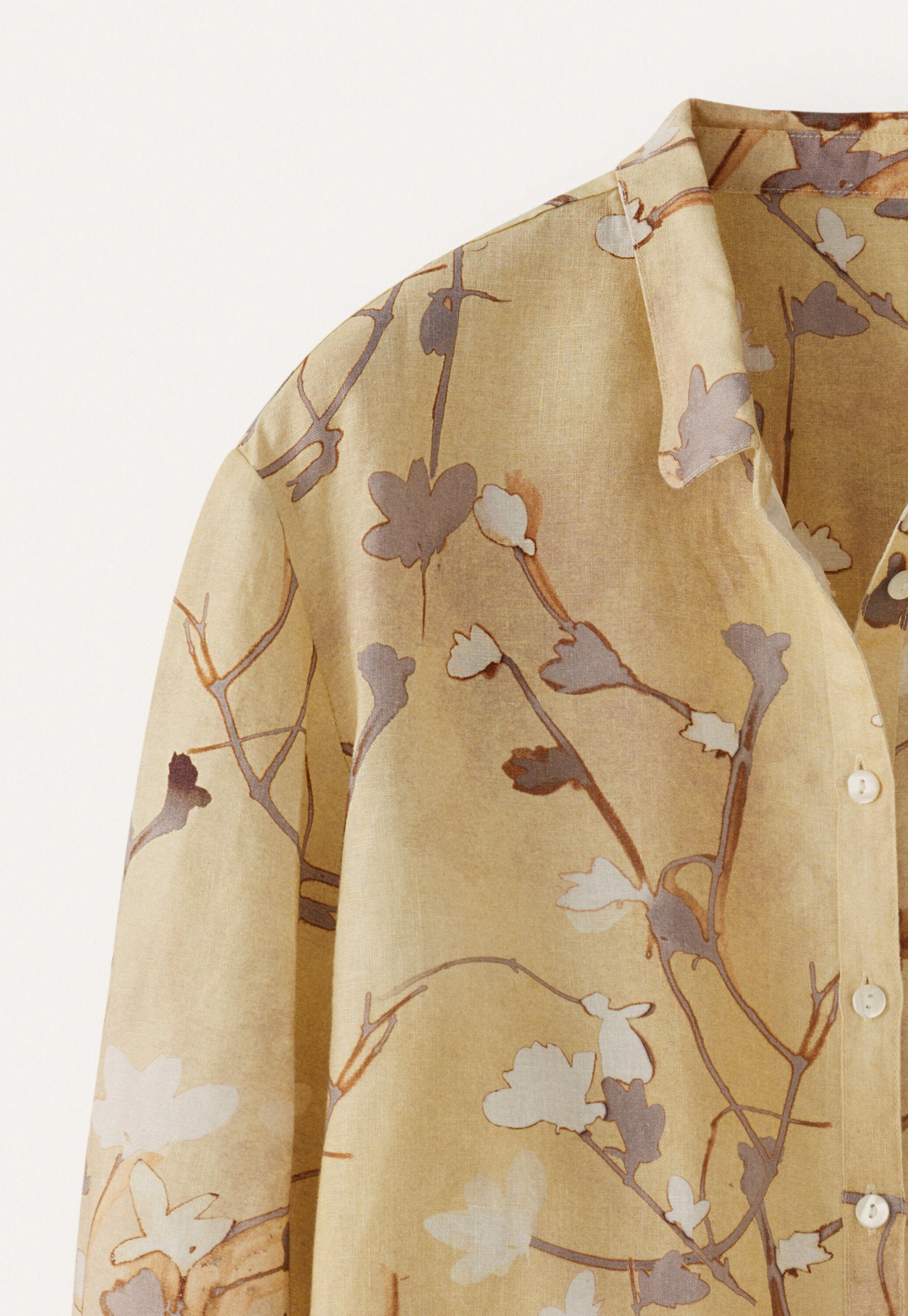 Printed pleat sleeve shirt