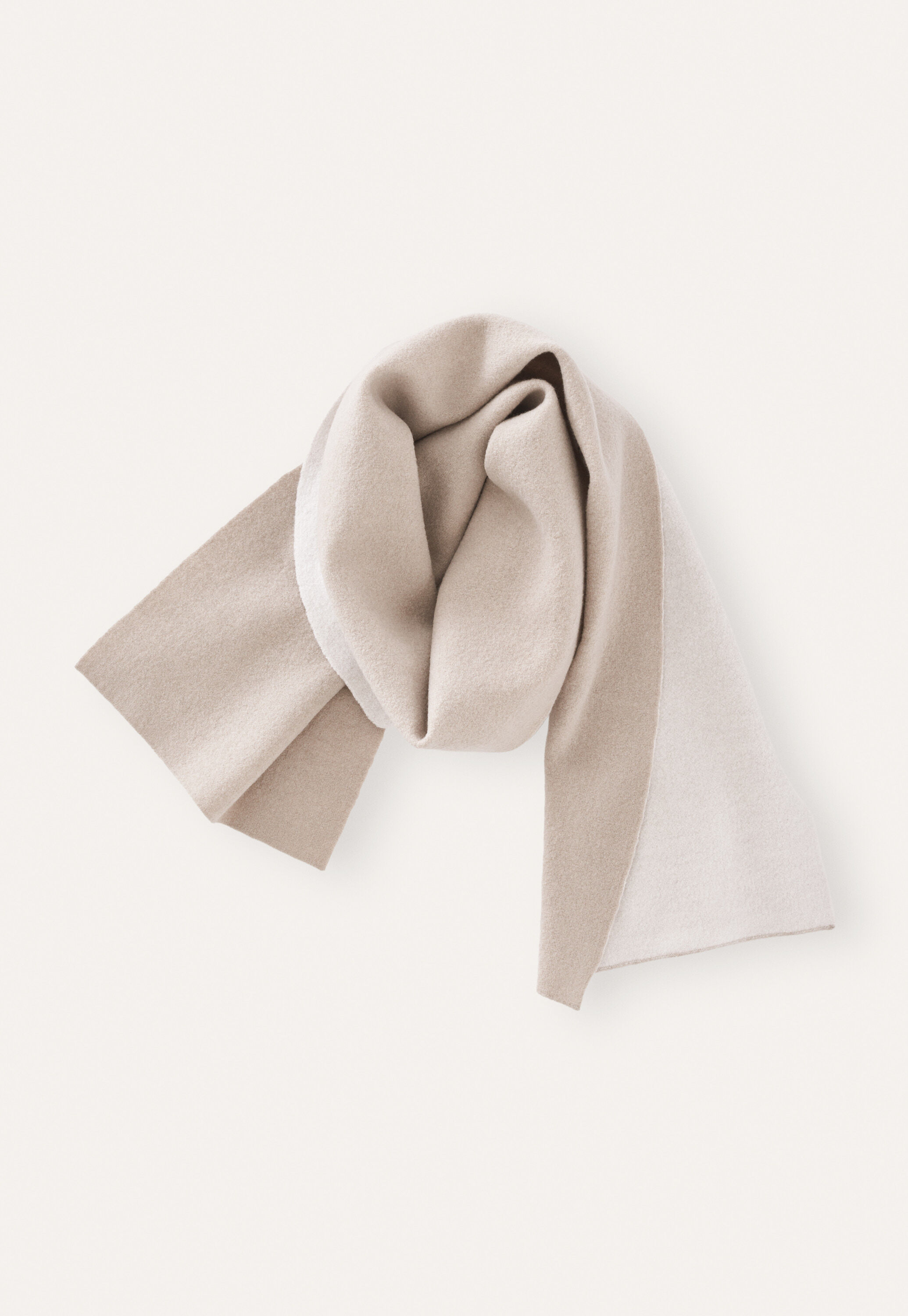 Plaited boiled scarf