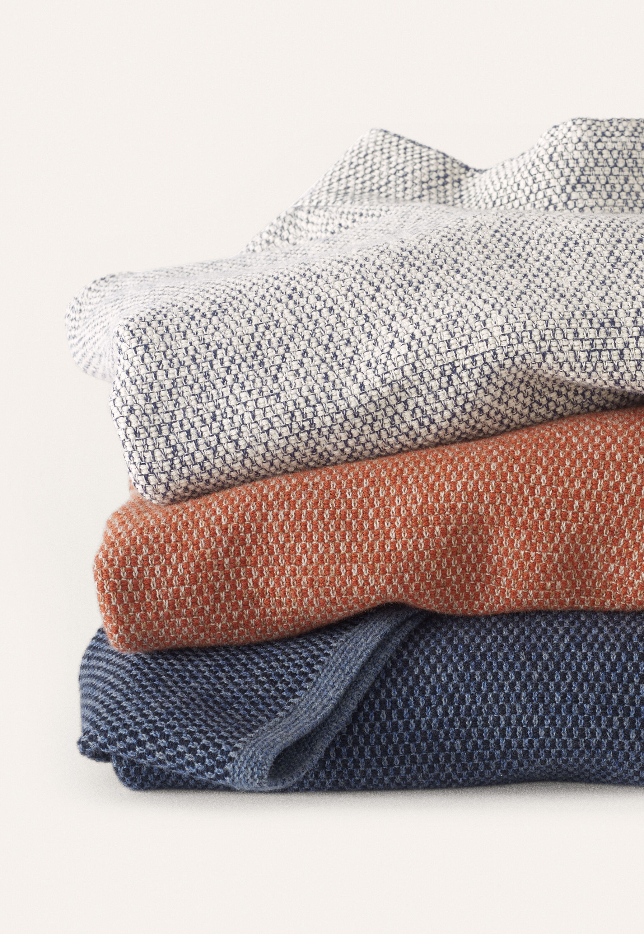 Inlay-stitch sweater