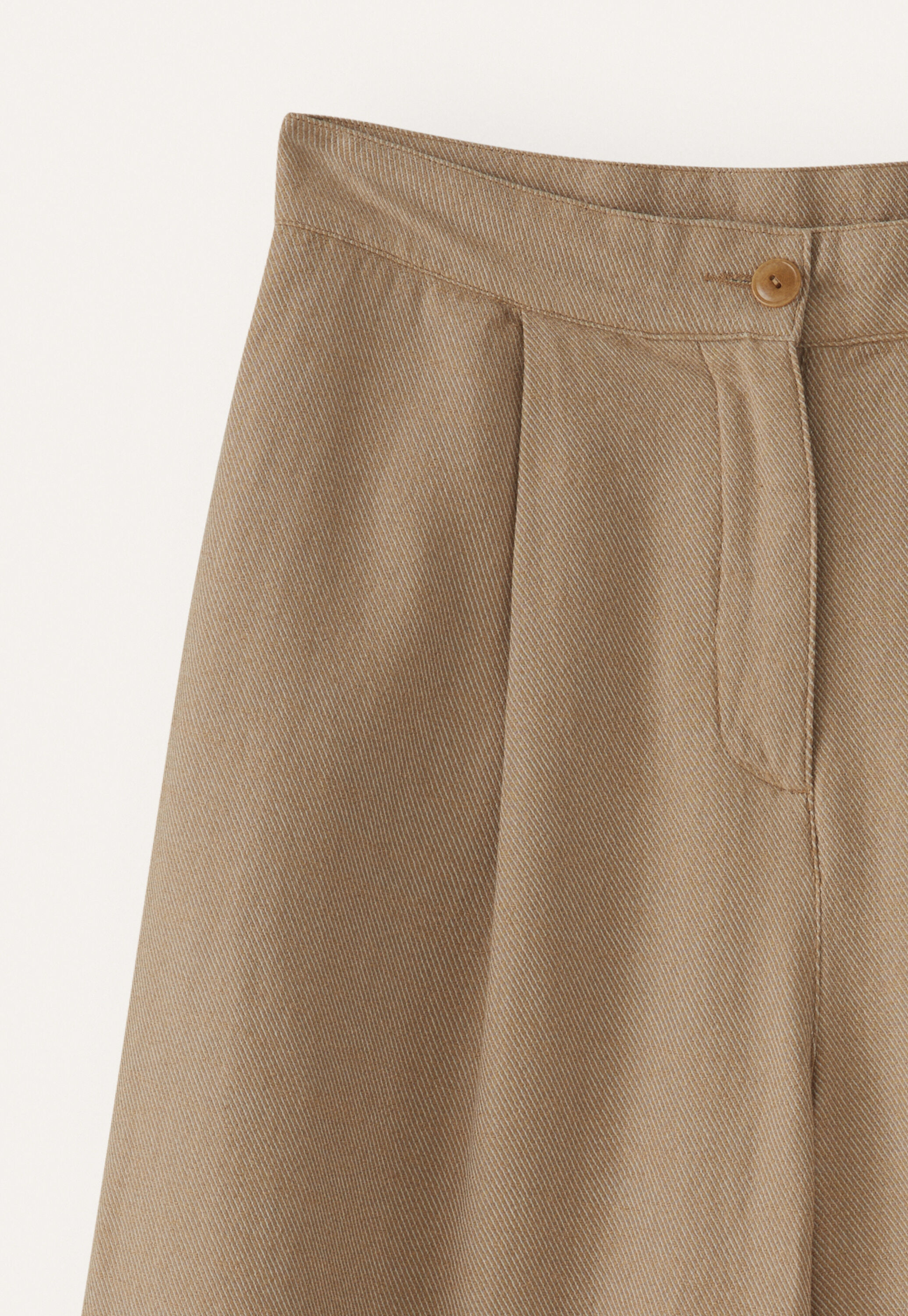 Cropped & wide trousers