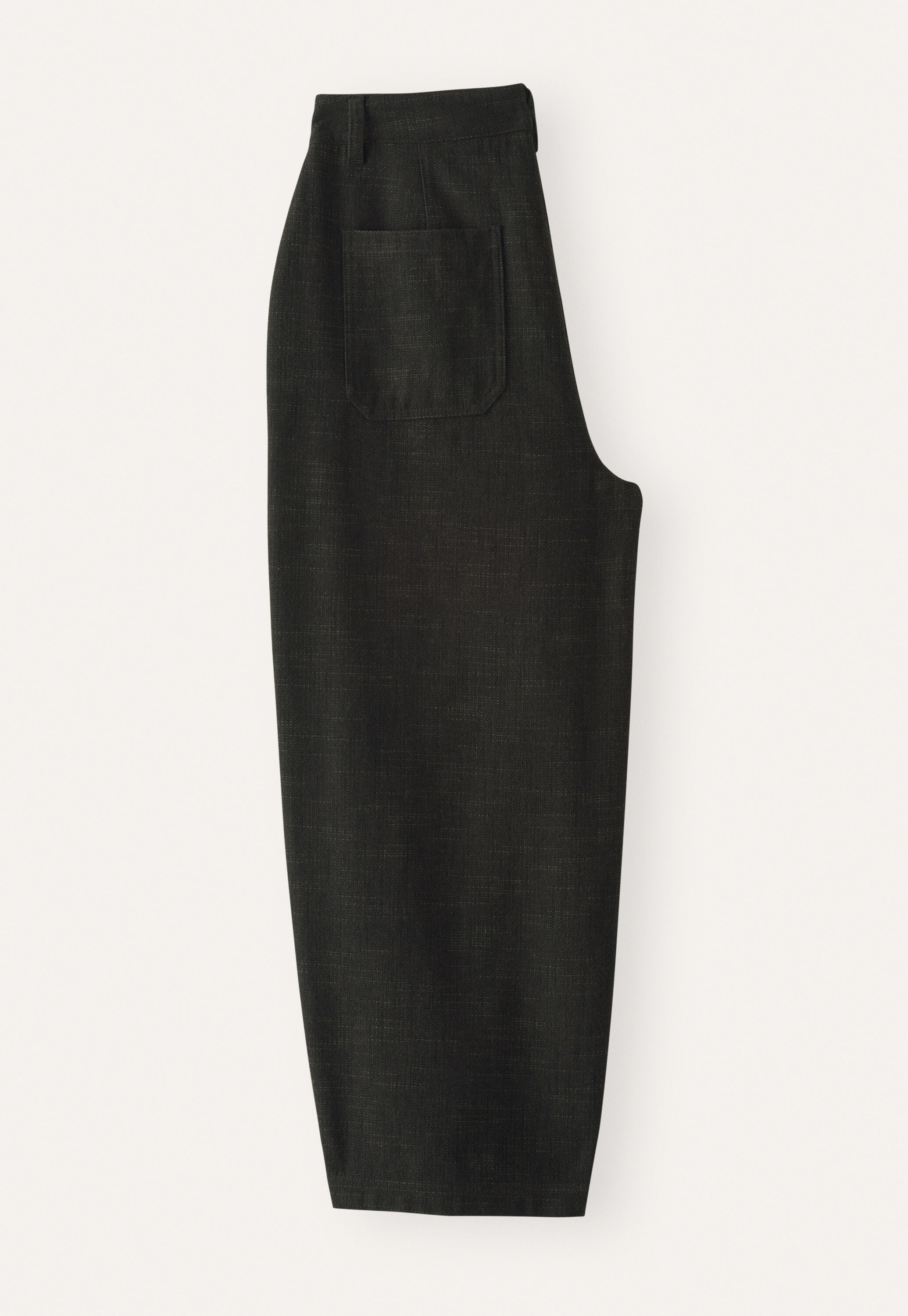Barrel leg trousers