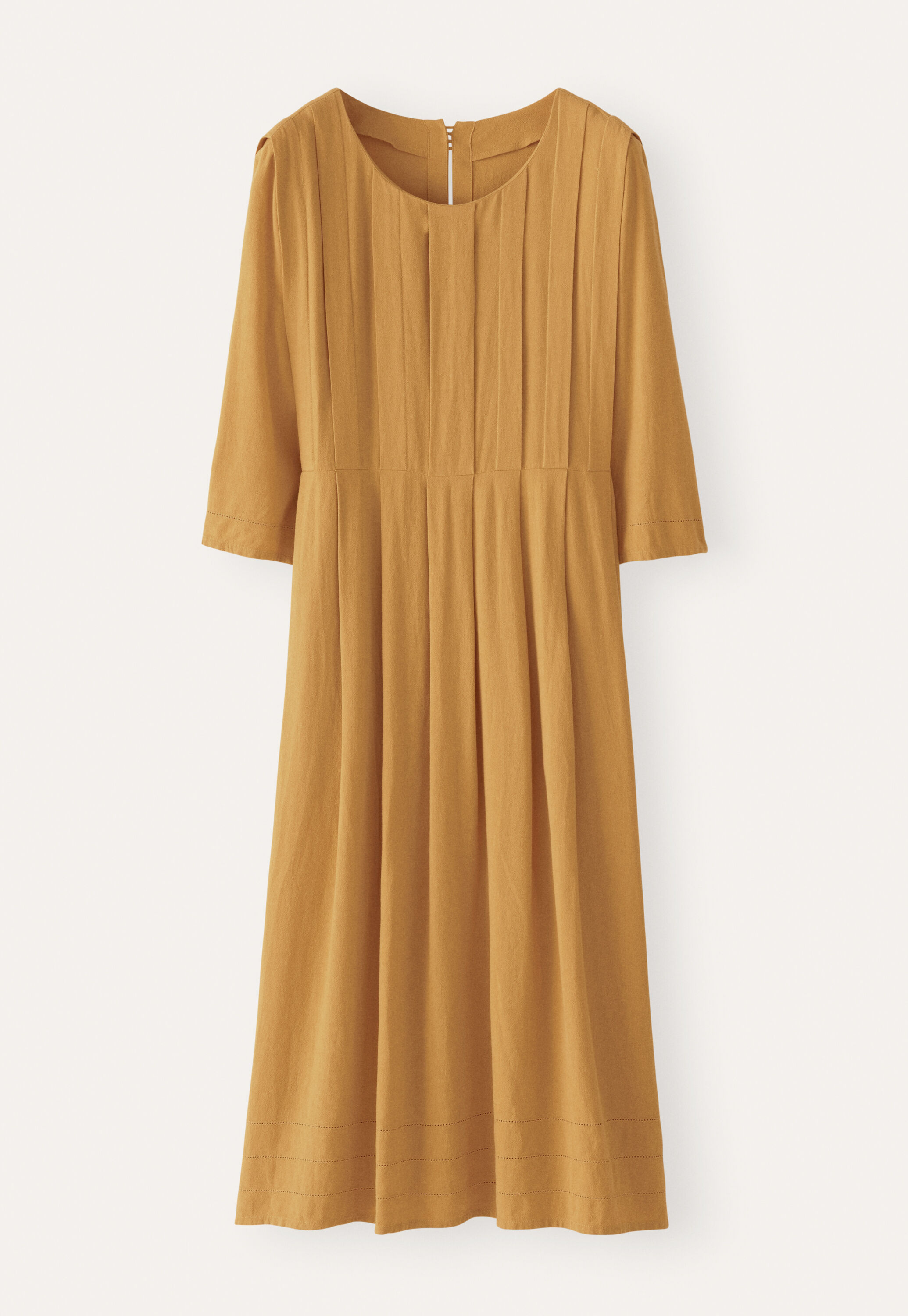 Scoop-neck dress