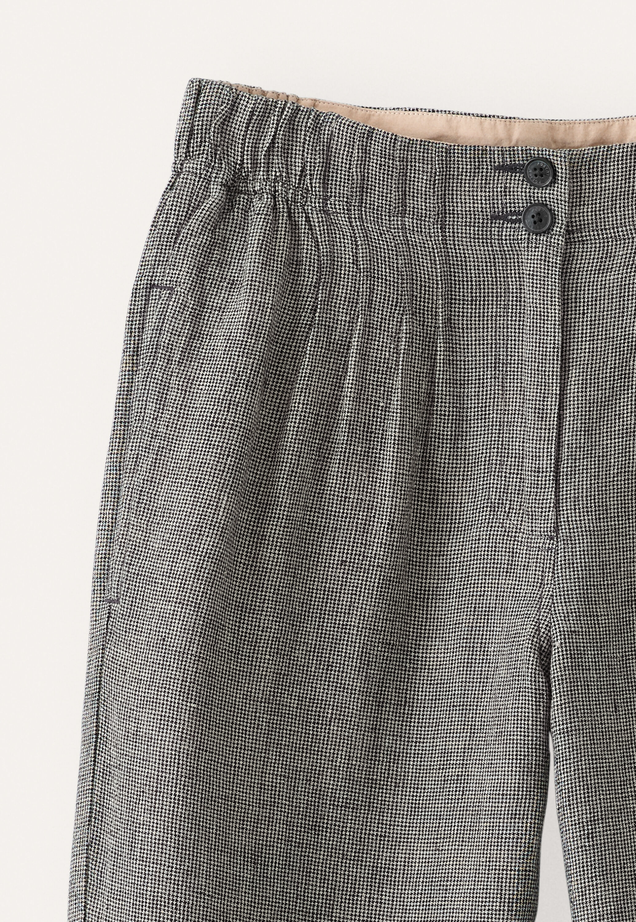 Tapered trousers