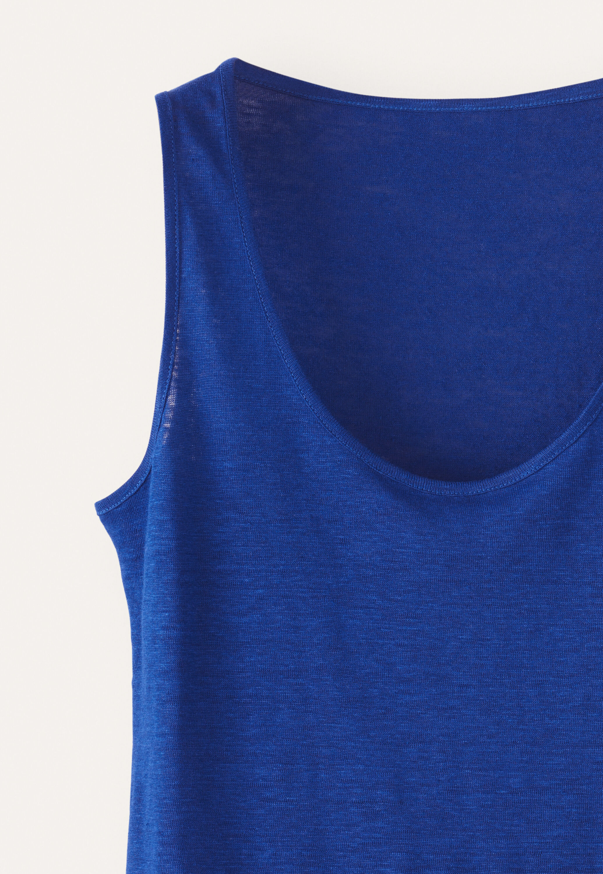 Simple vest