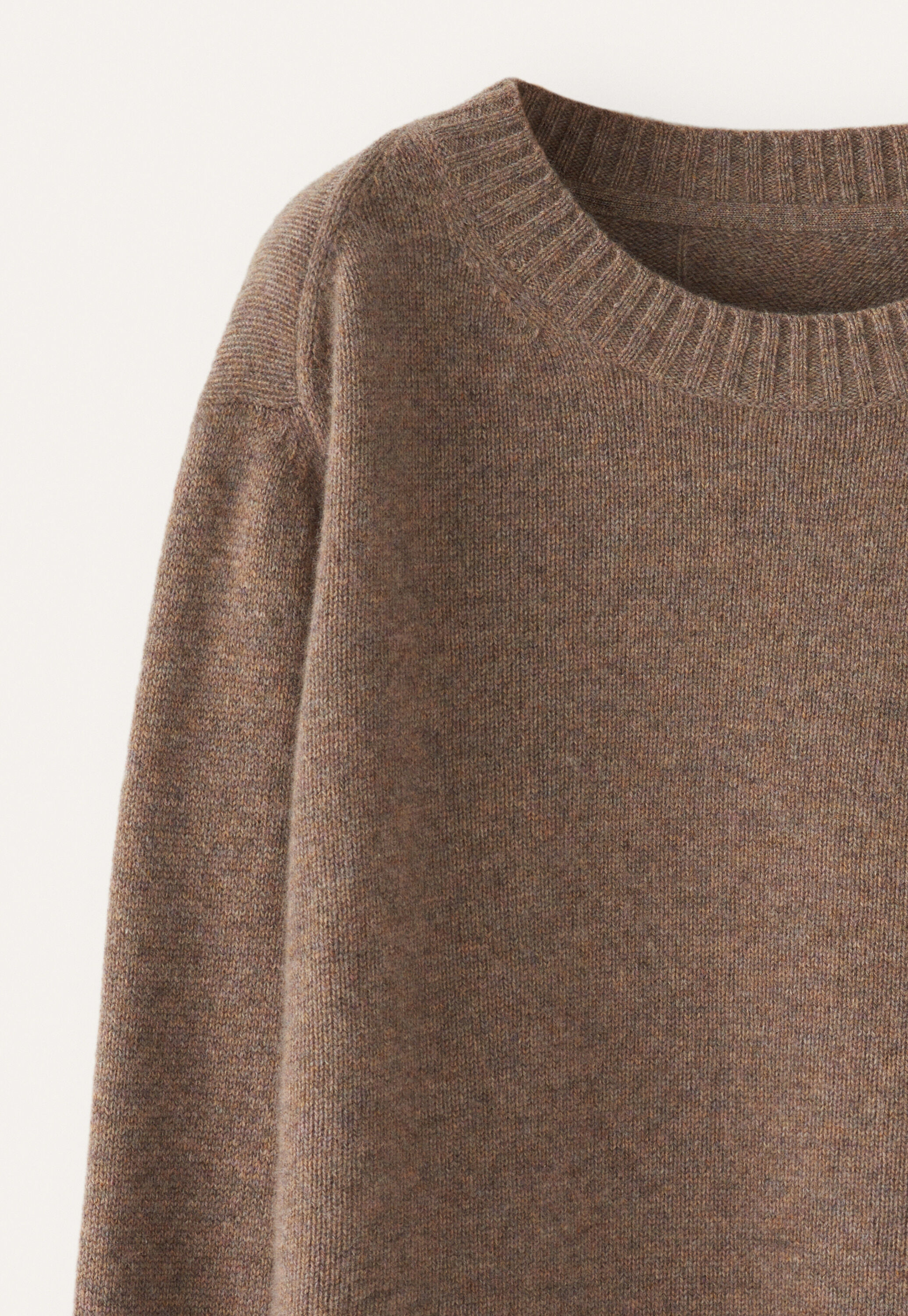 Round-neck sweater