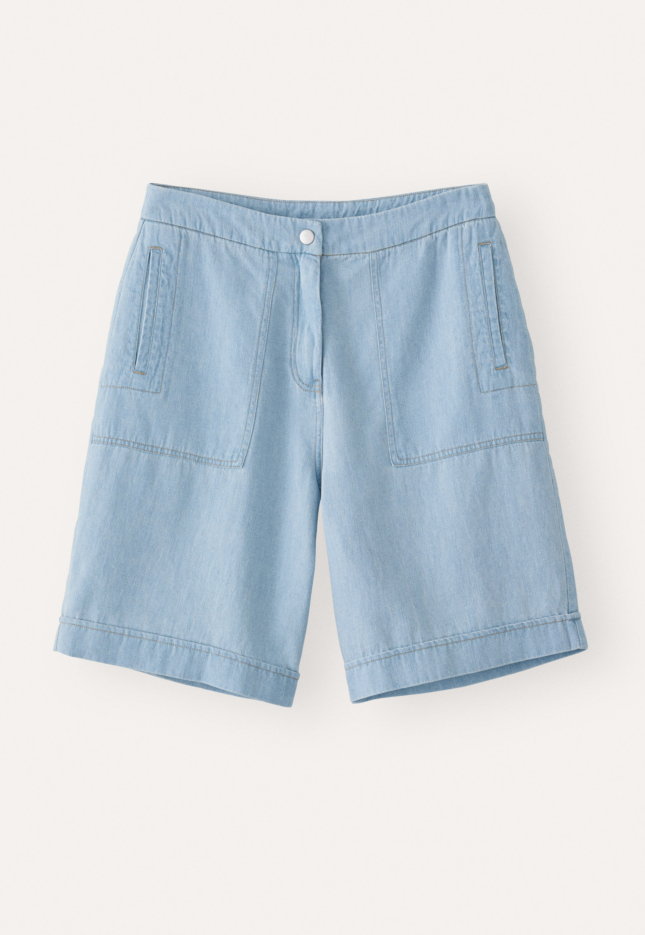 Indigo-dyed shorts