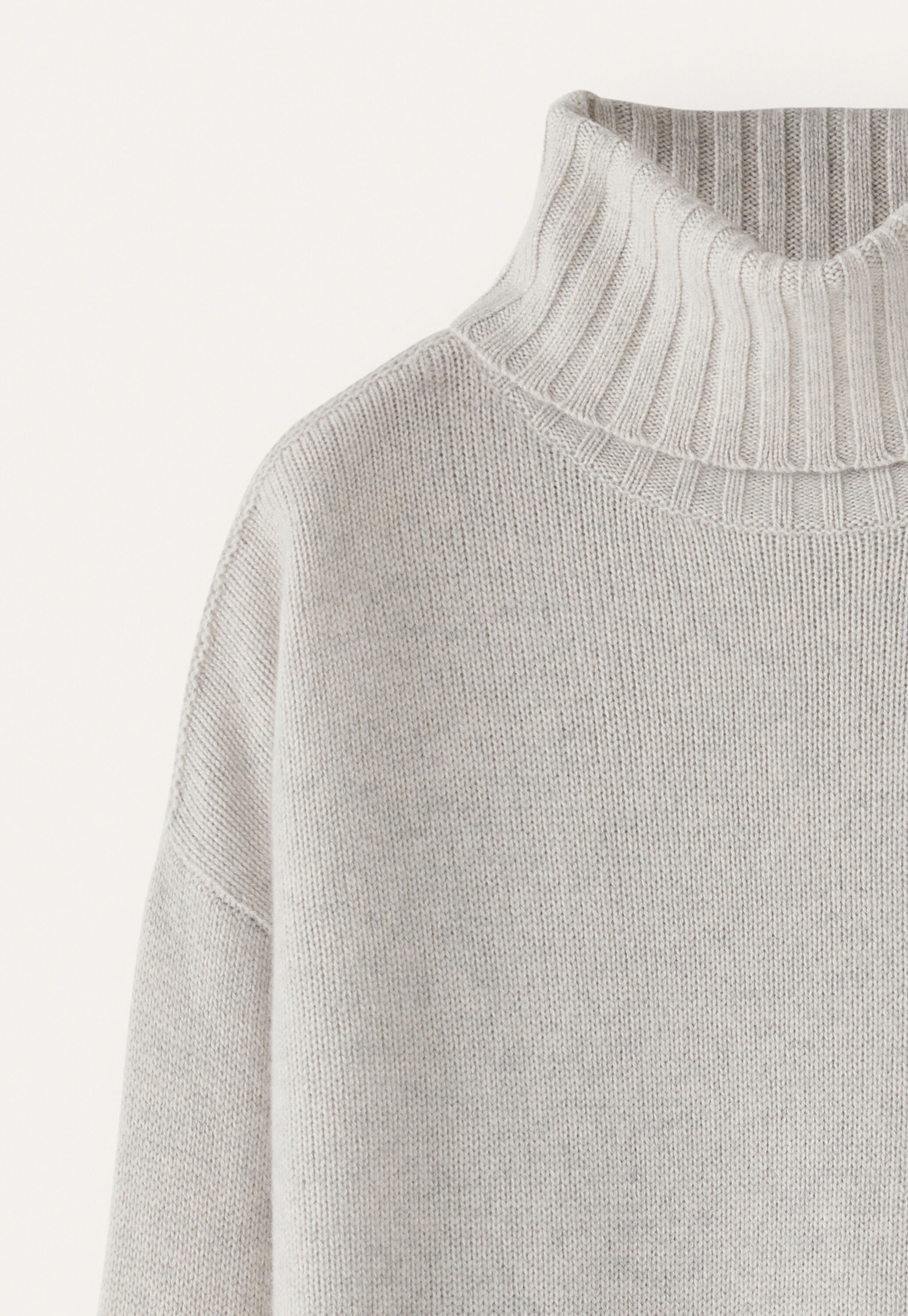 Roll-neck sweater