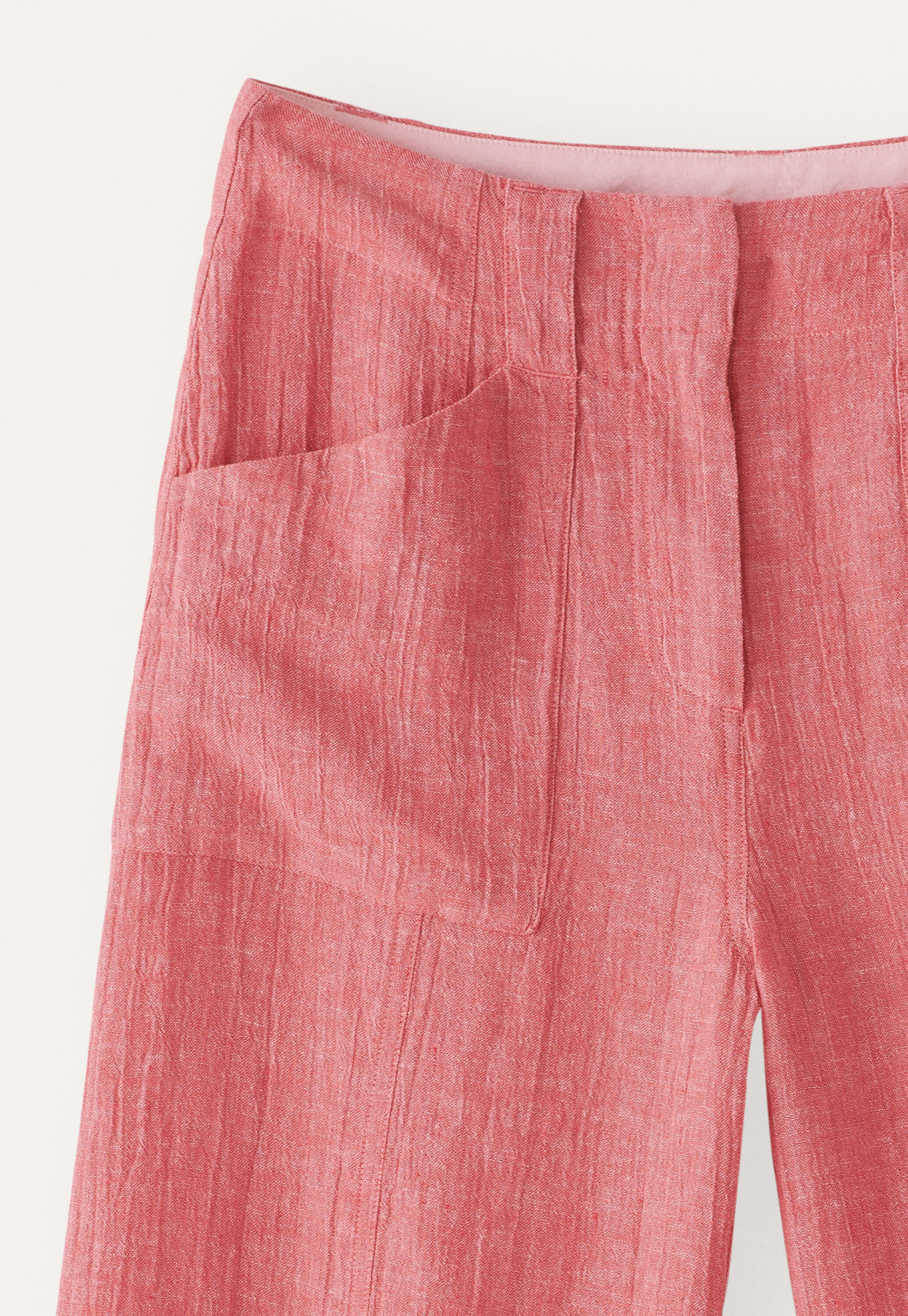 Front-seam trousers