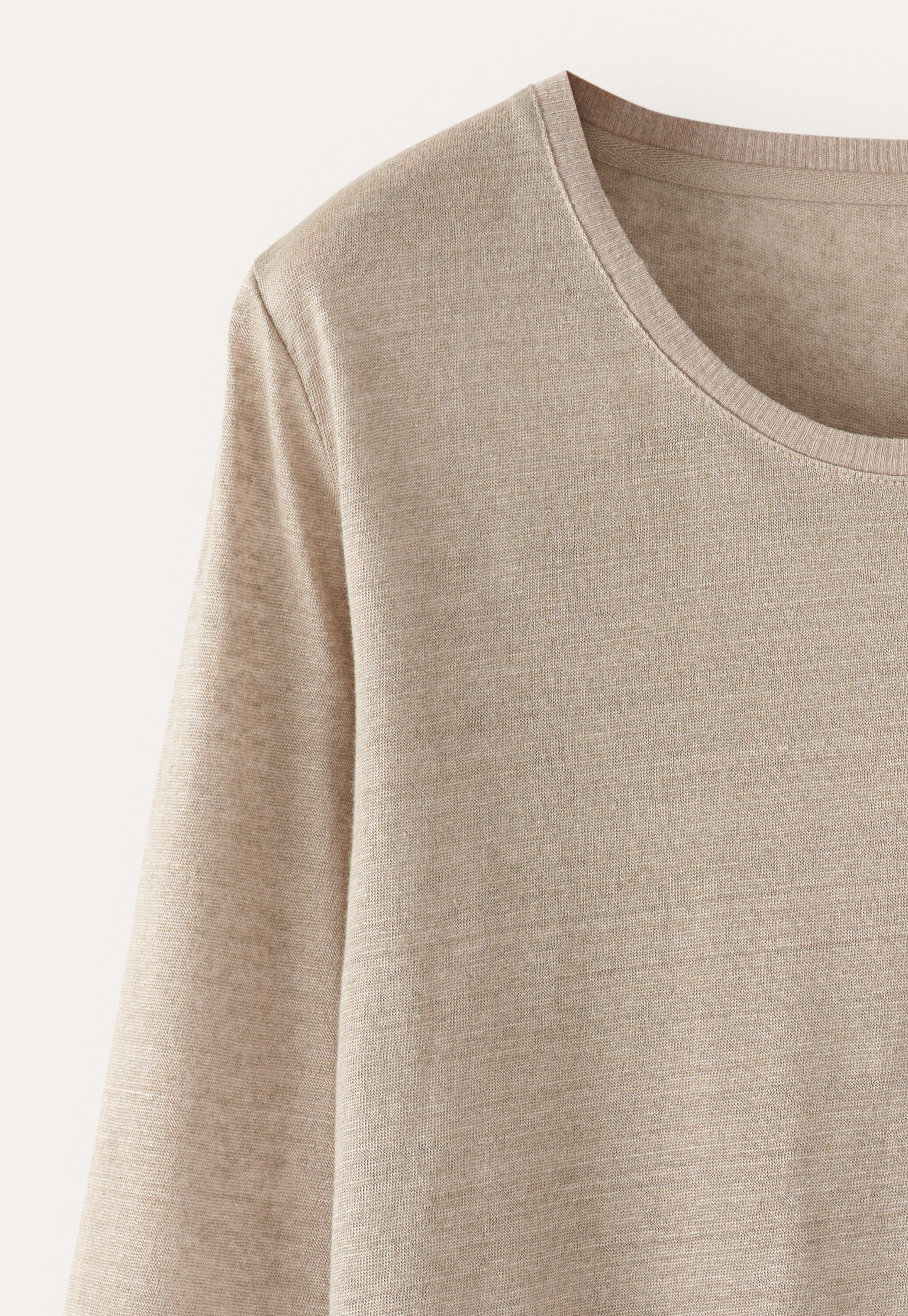 Round-neck top