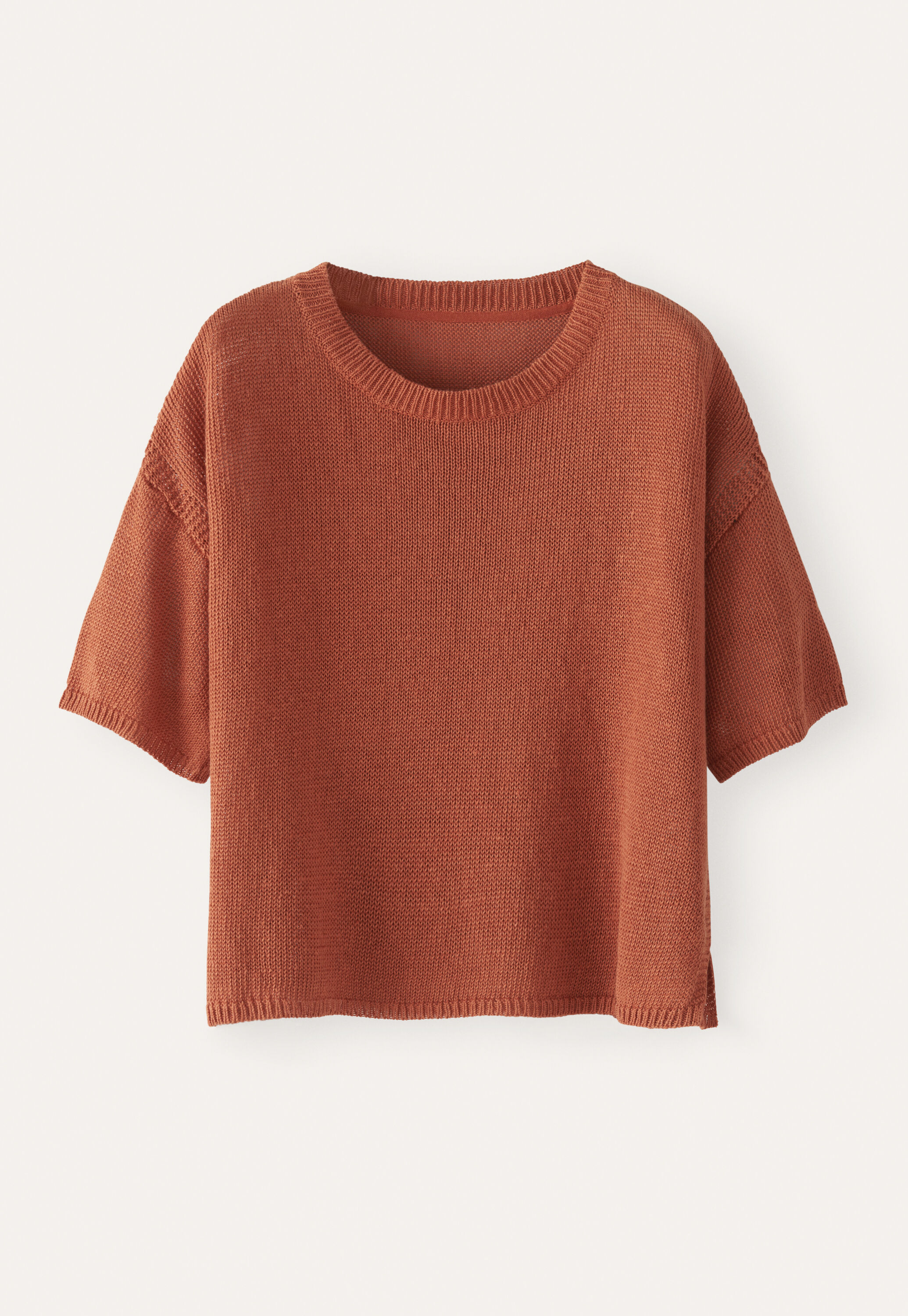 Short-sleeve sweater