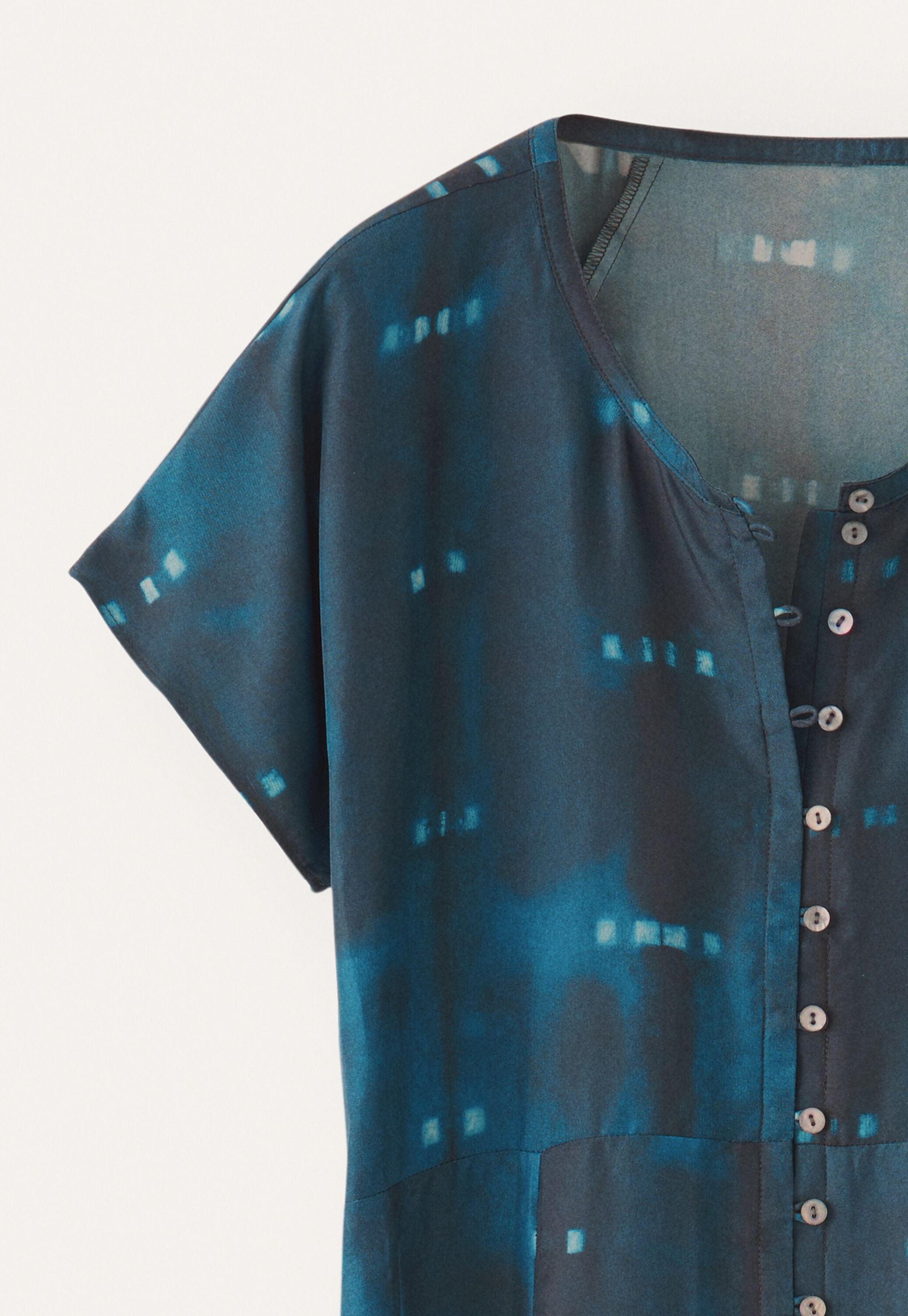 Printed grown-on sleeves dress