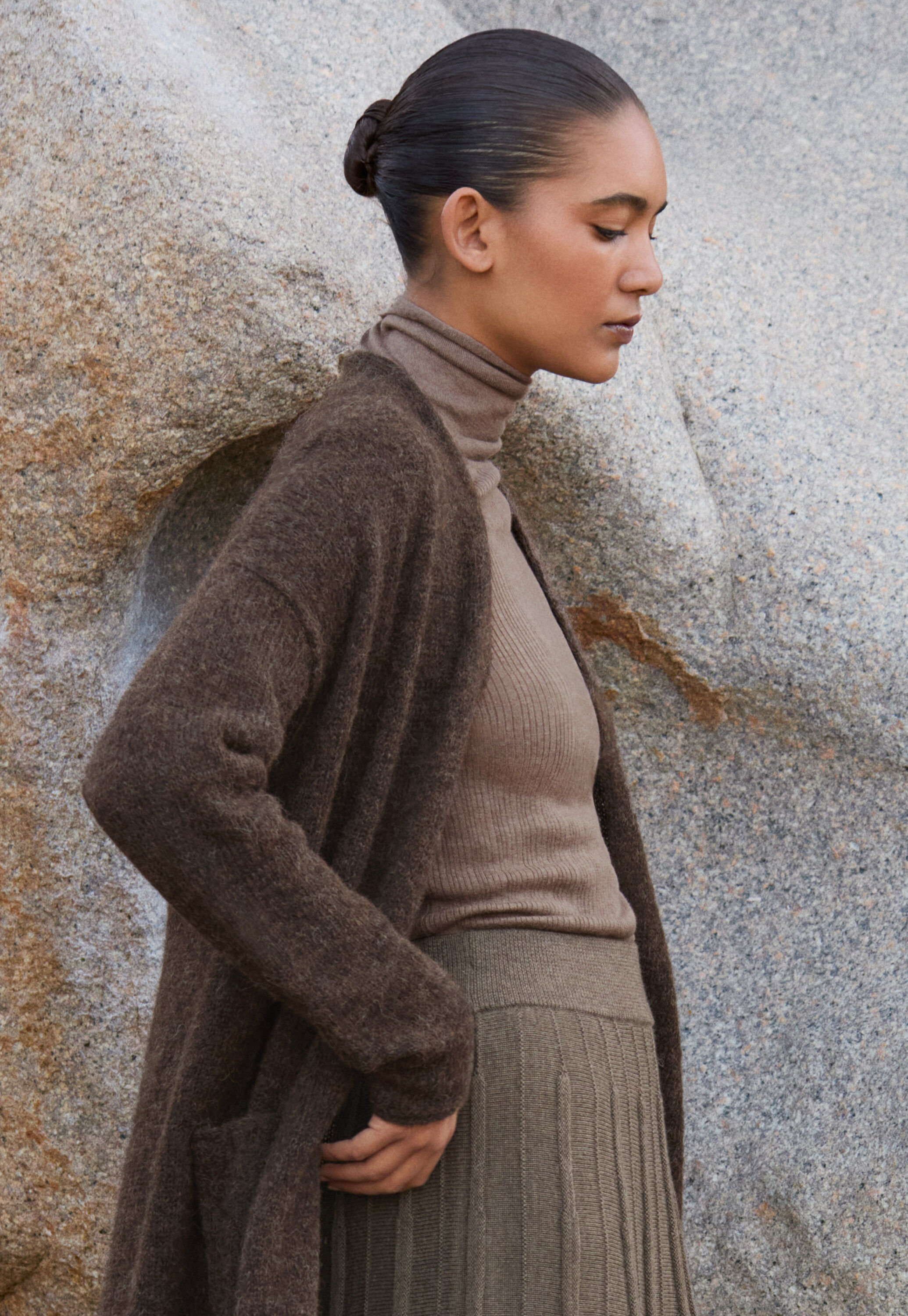 Edge-to-edge cardigan, Dark brown, large