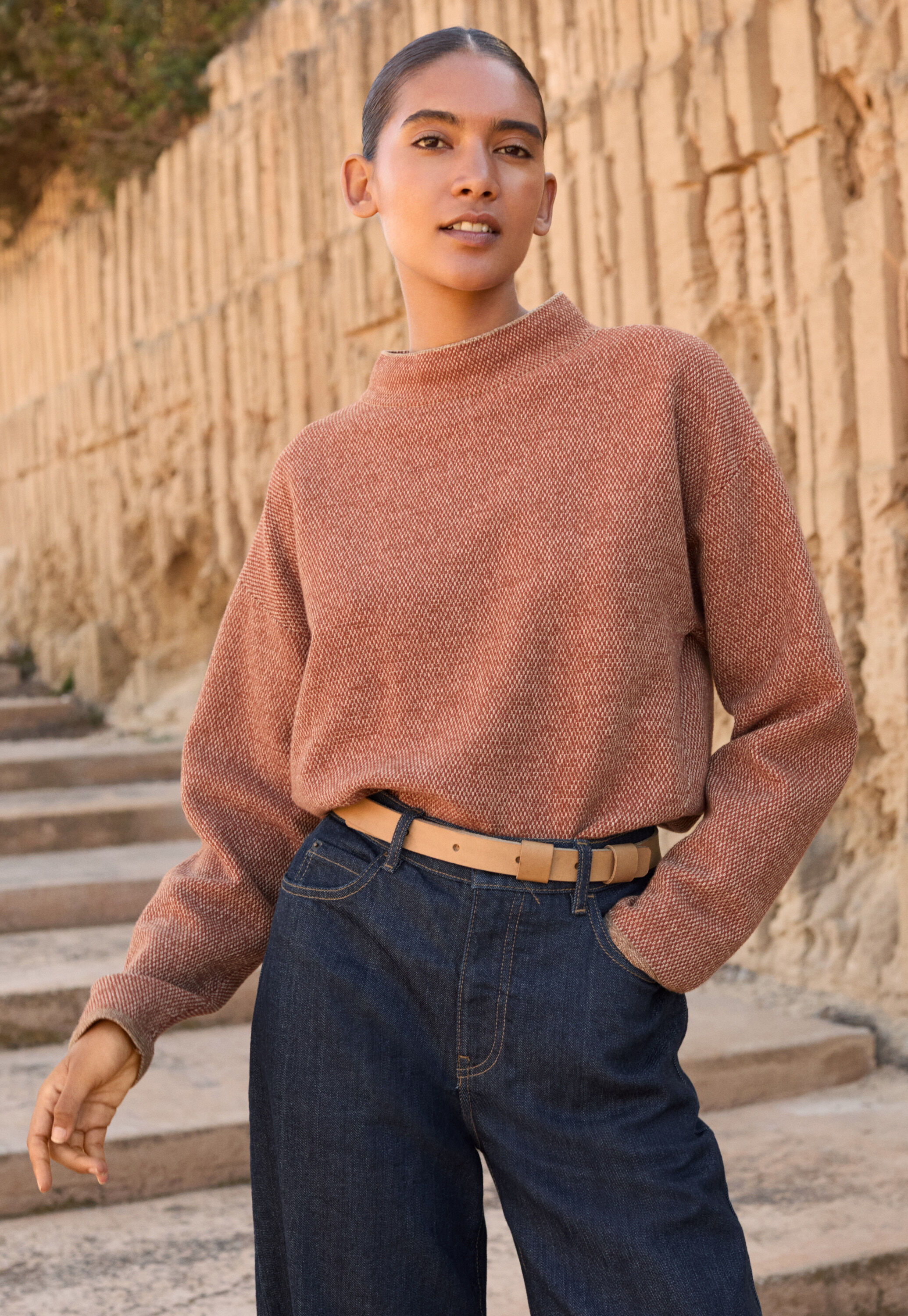 Raglan-sleeve blouse