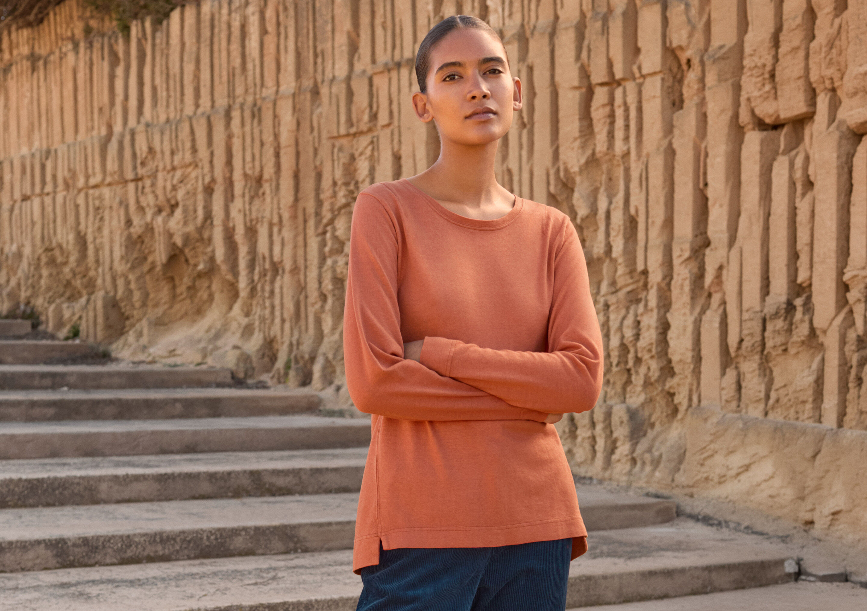 Raglan-sleeve blouse