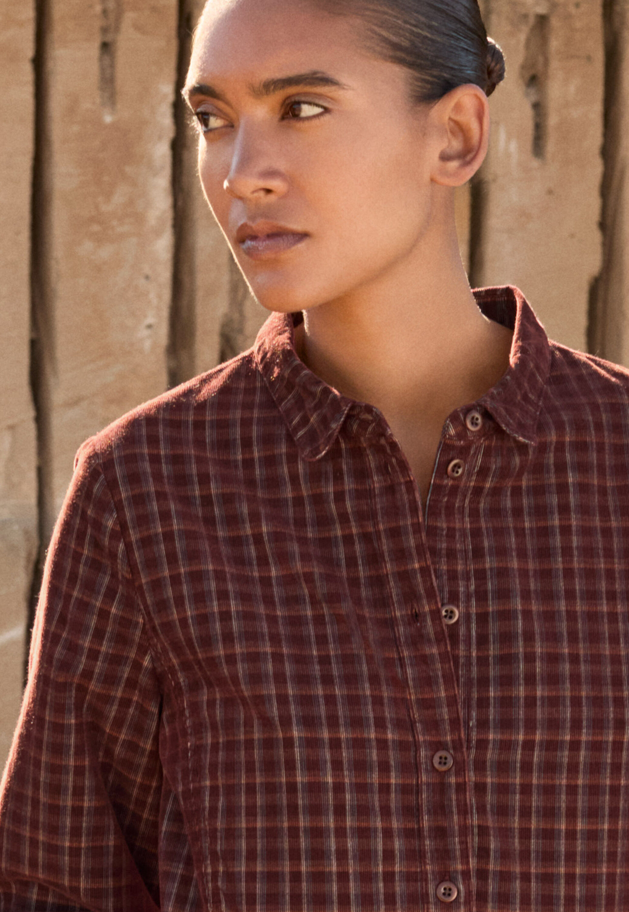 Raglan-sleeve blouse
