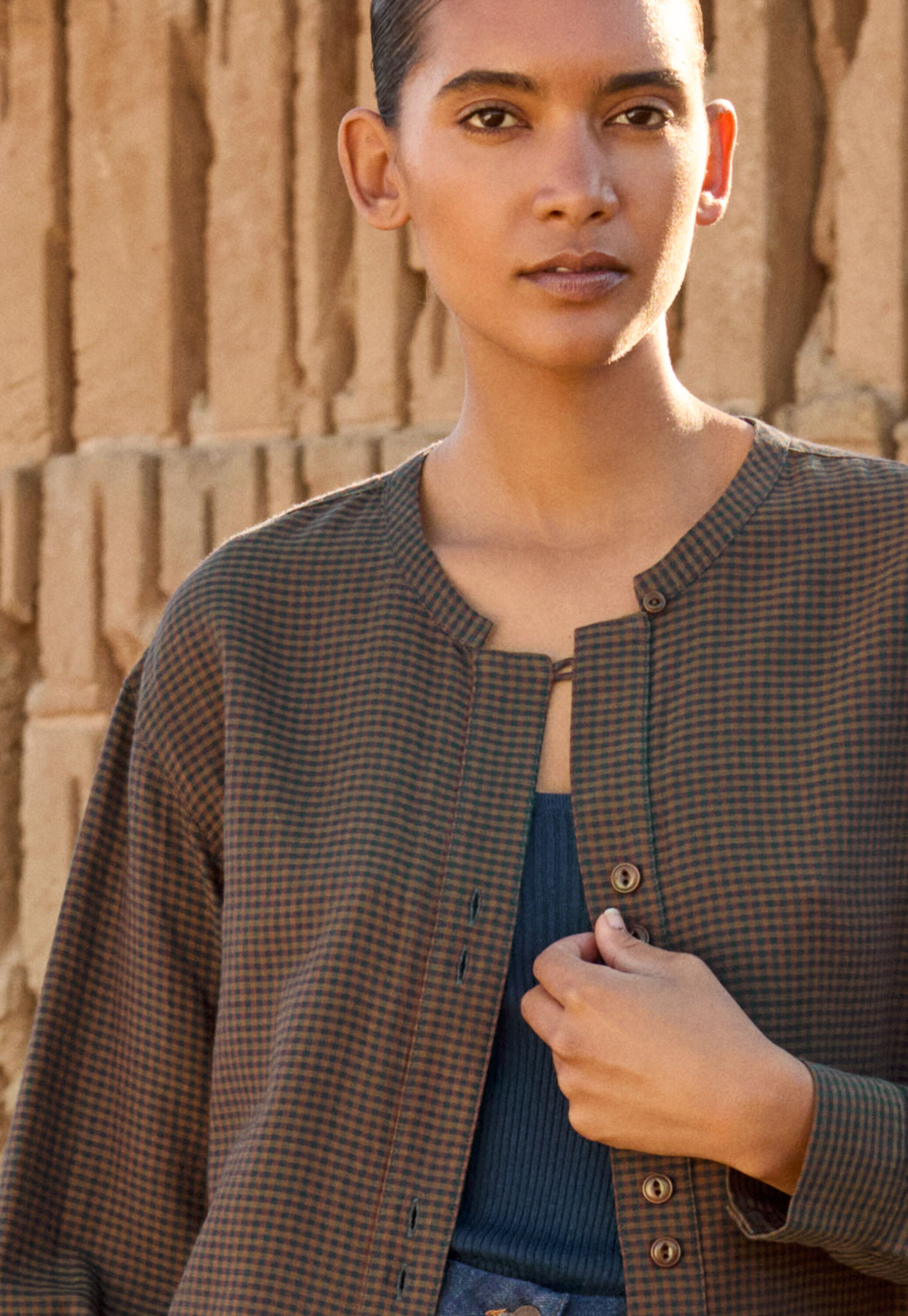 Raglan-sleeve blouse