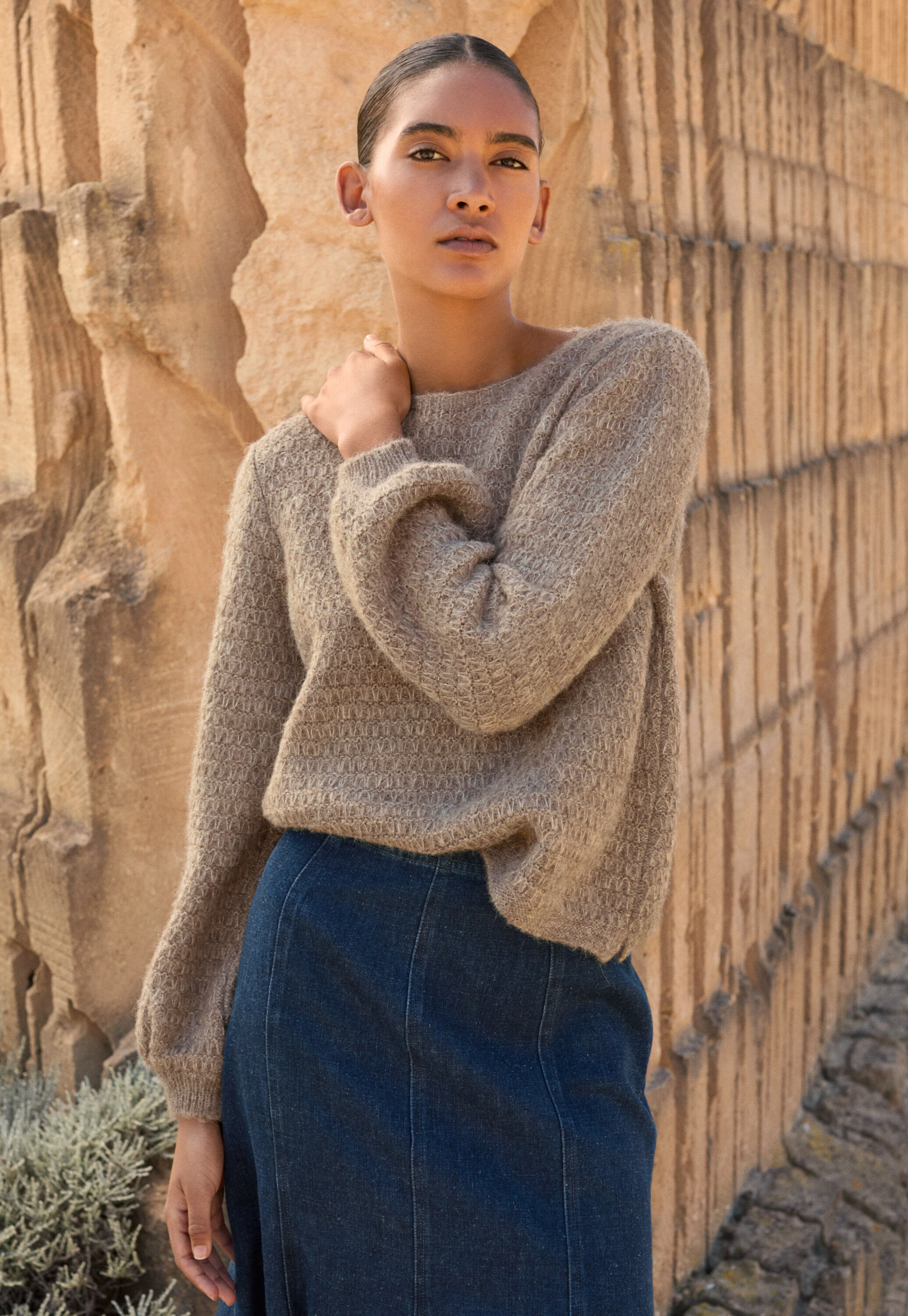 Raglan-sleeve blouse