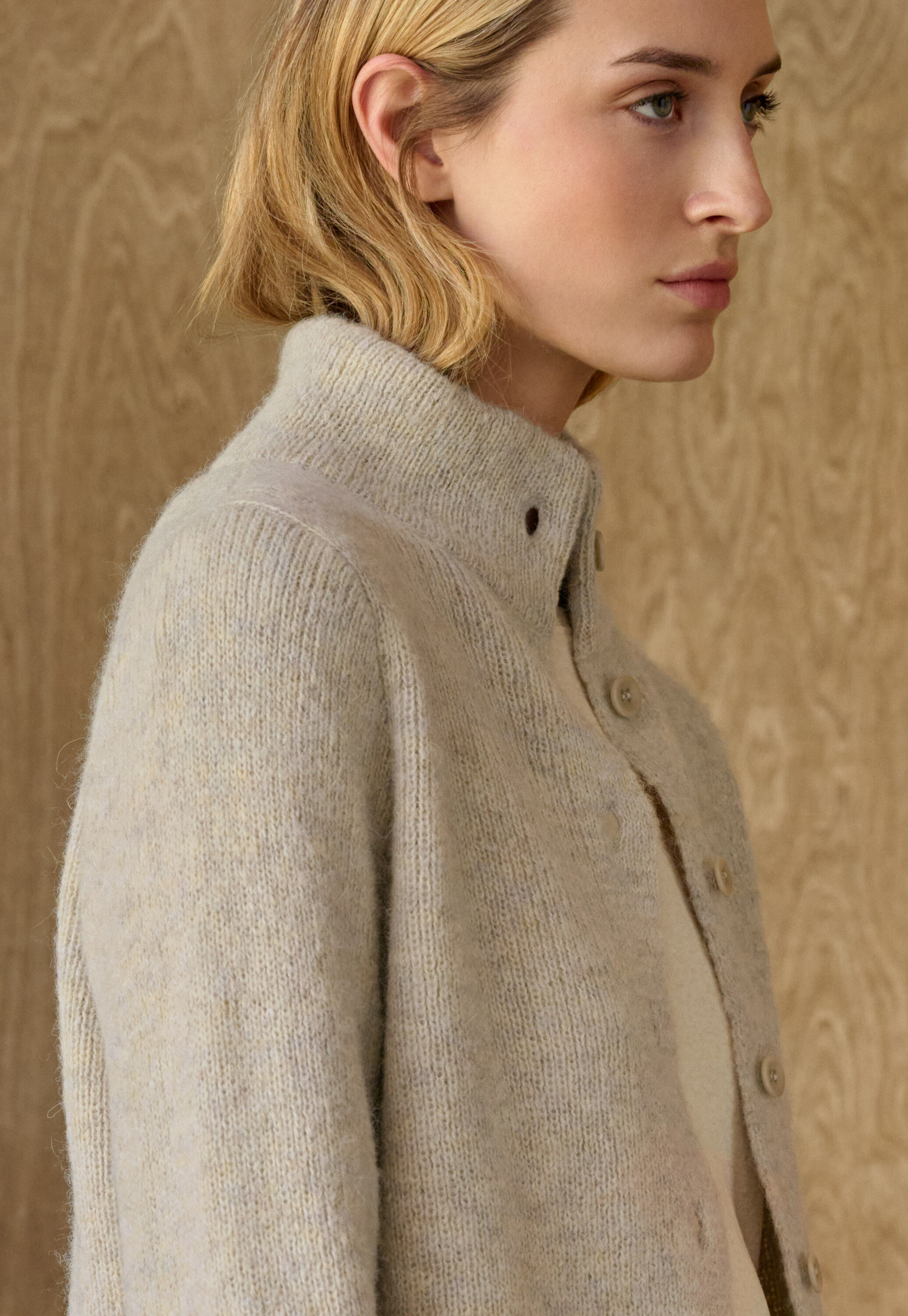 Raglan-sleeve blouse