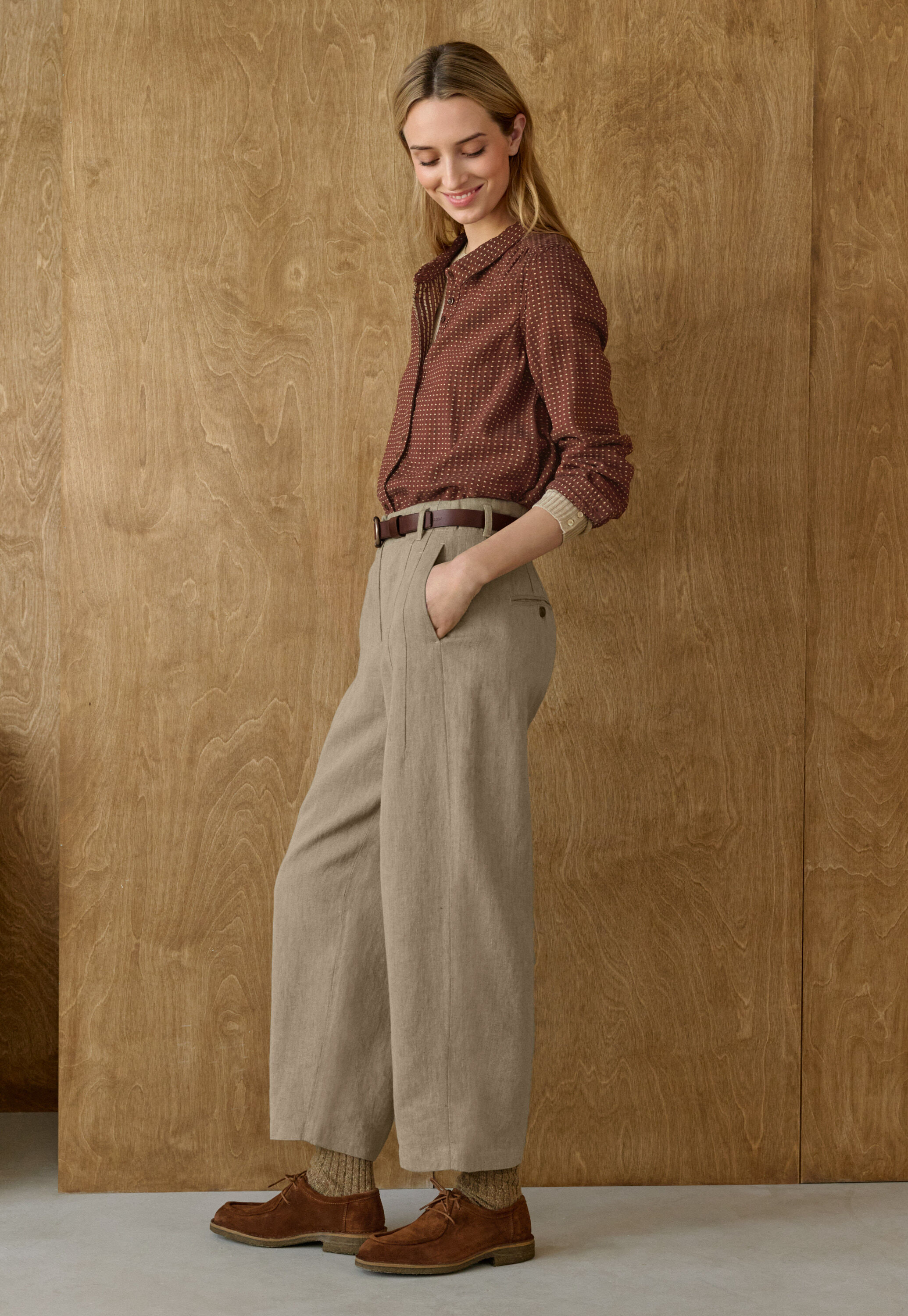 Raglan-sleeve blouse