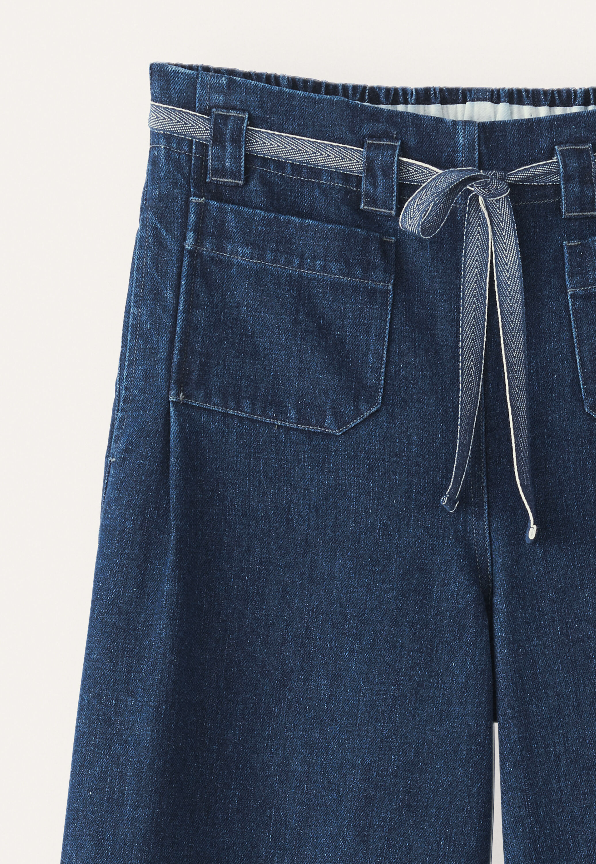 Wide-leg trousers