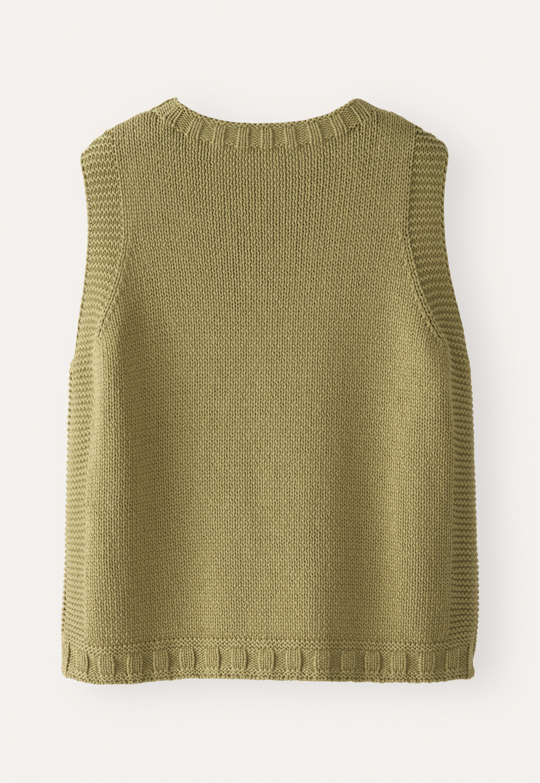 Sleeveless sweater