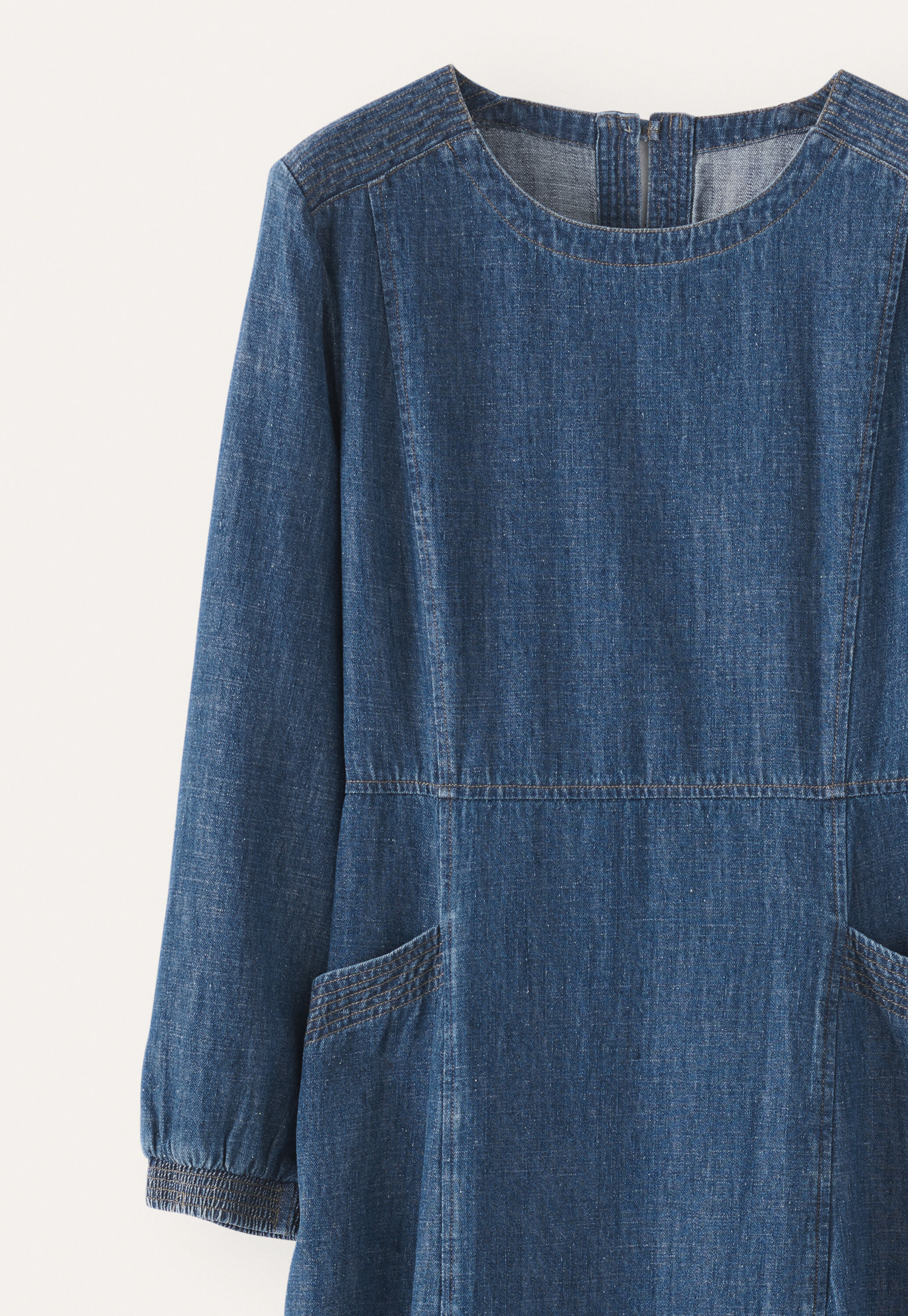 Indigo-dyed dress