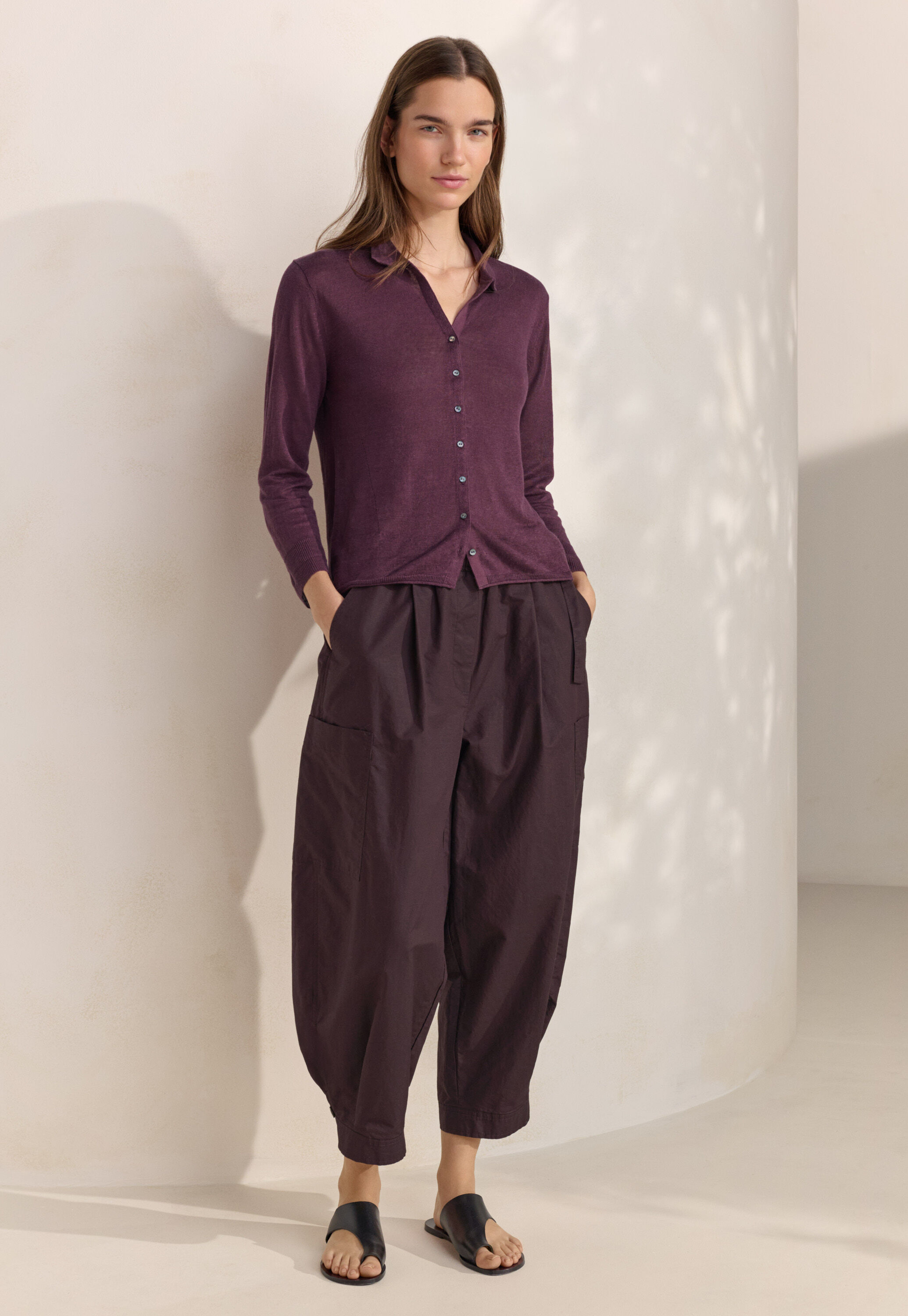 Cropped pull-on trousers