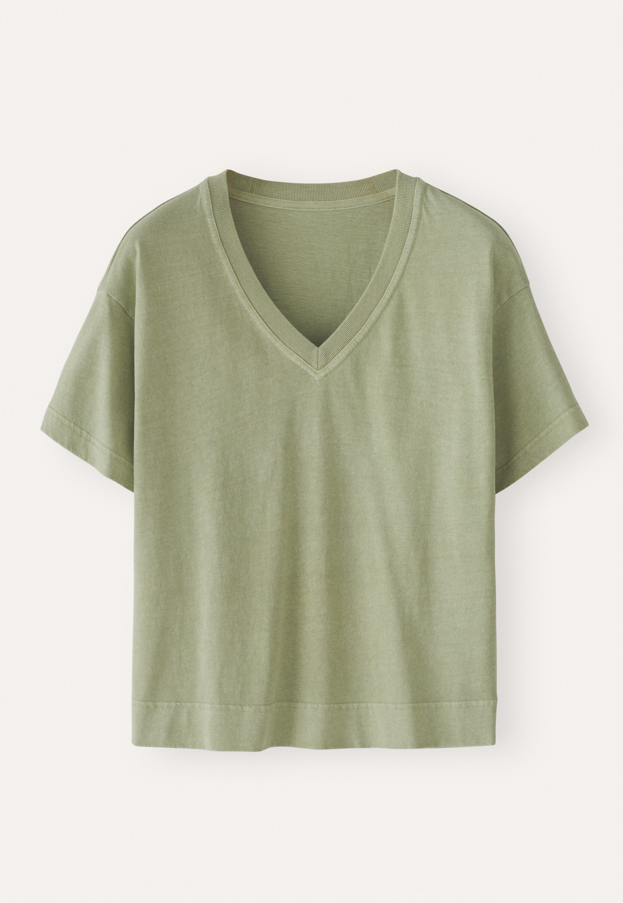 V-neck T-shirt