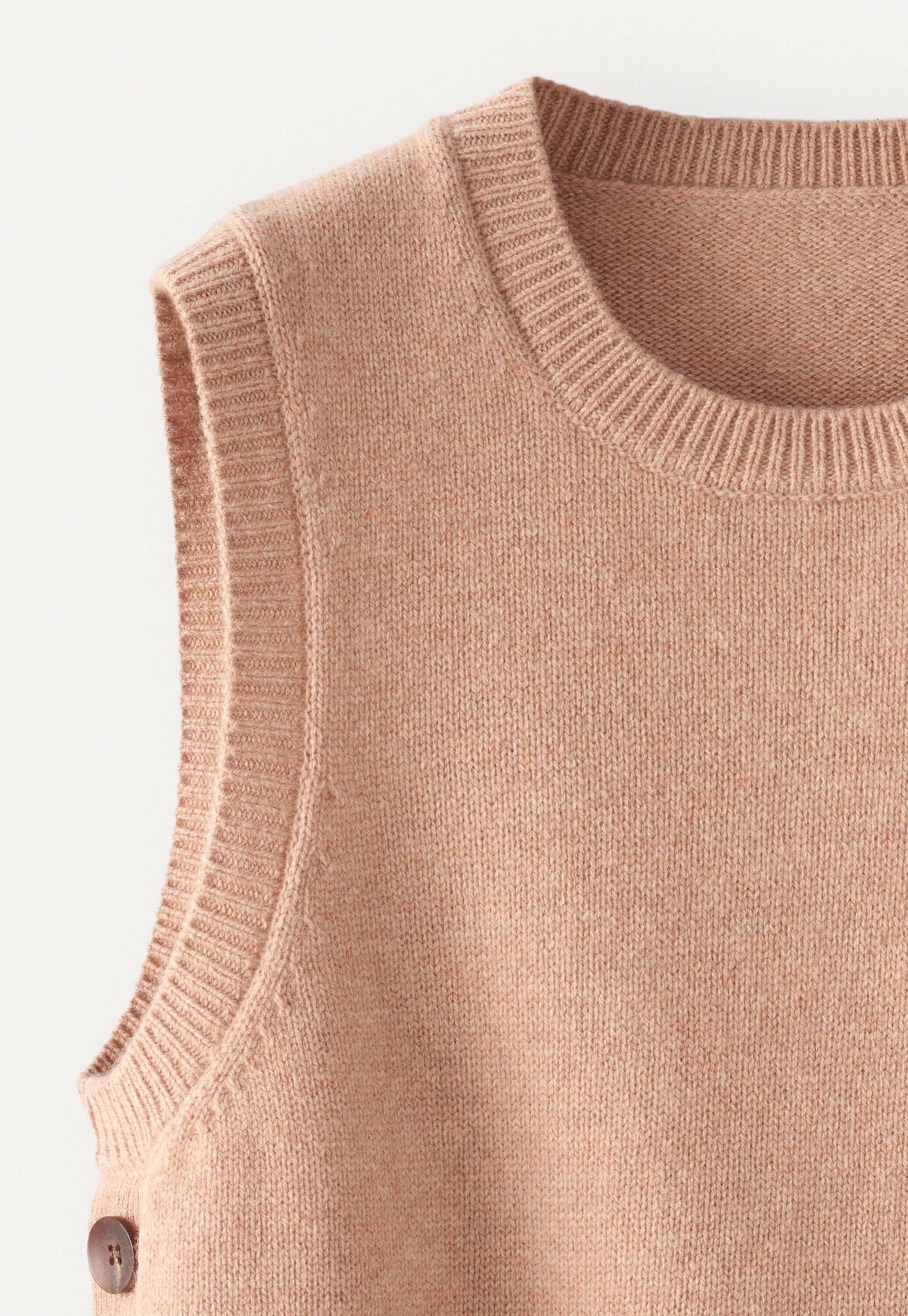 Sleeveless sweater