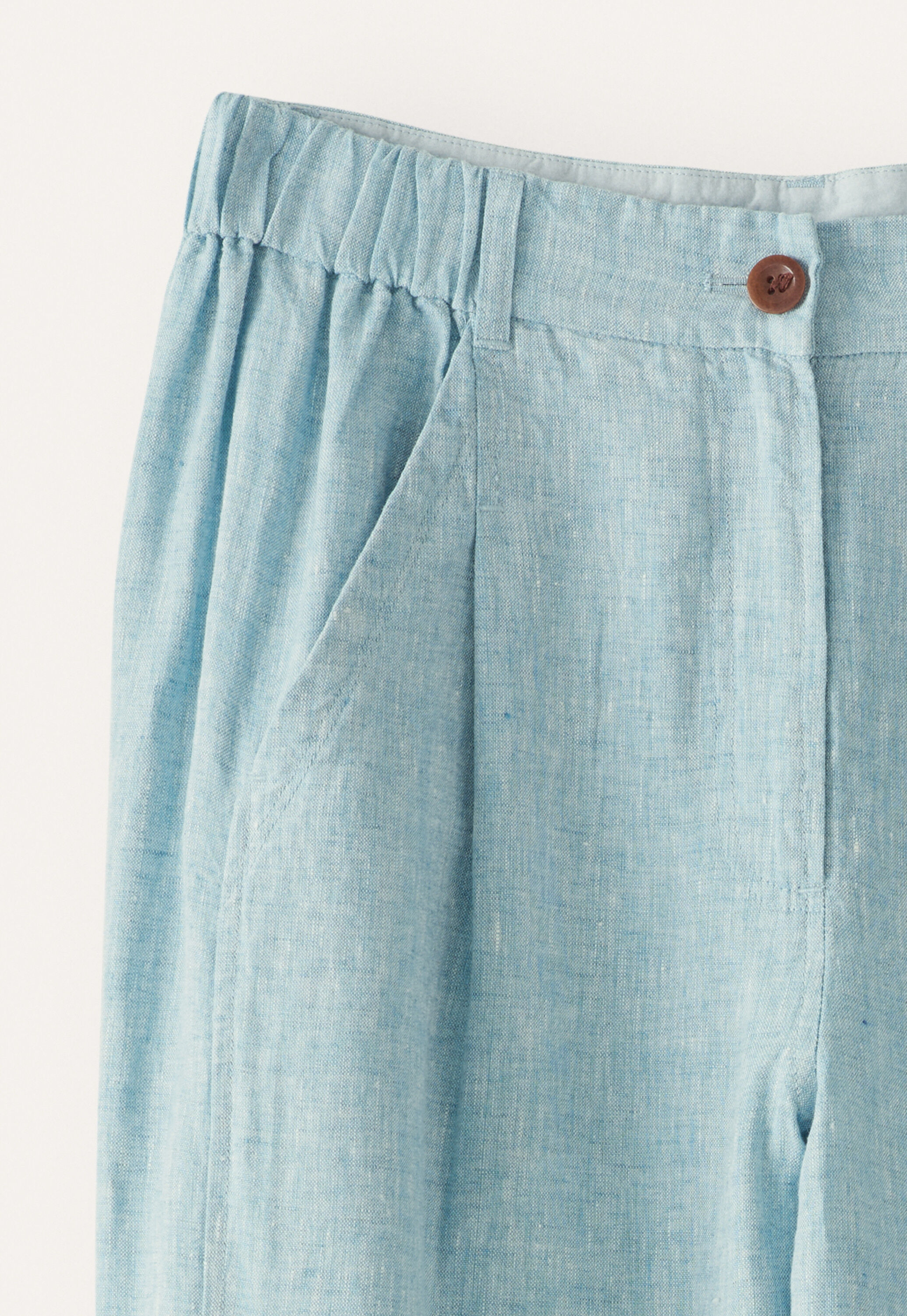 Cropped tapered trousers
