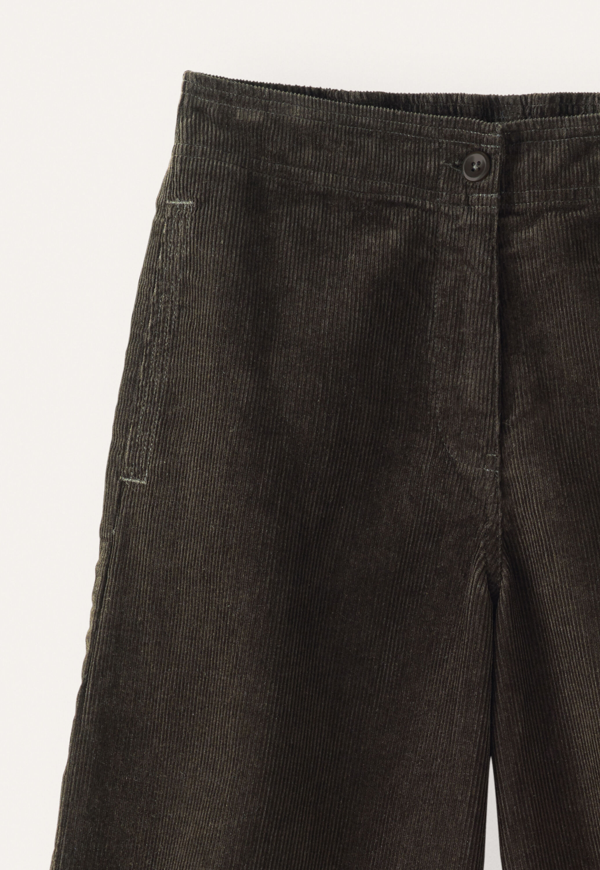 Cropped trousers