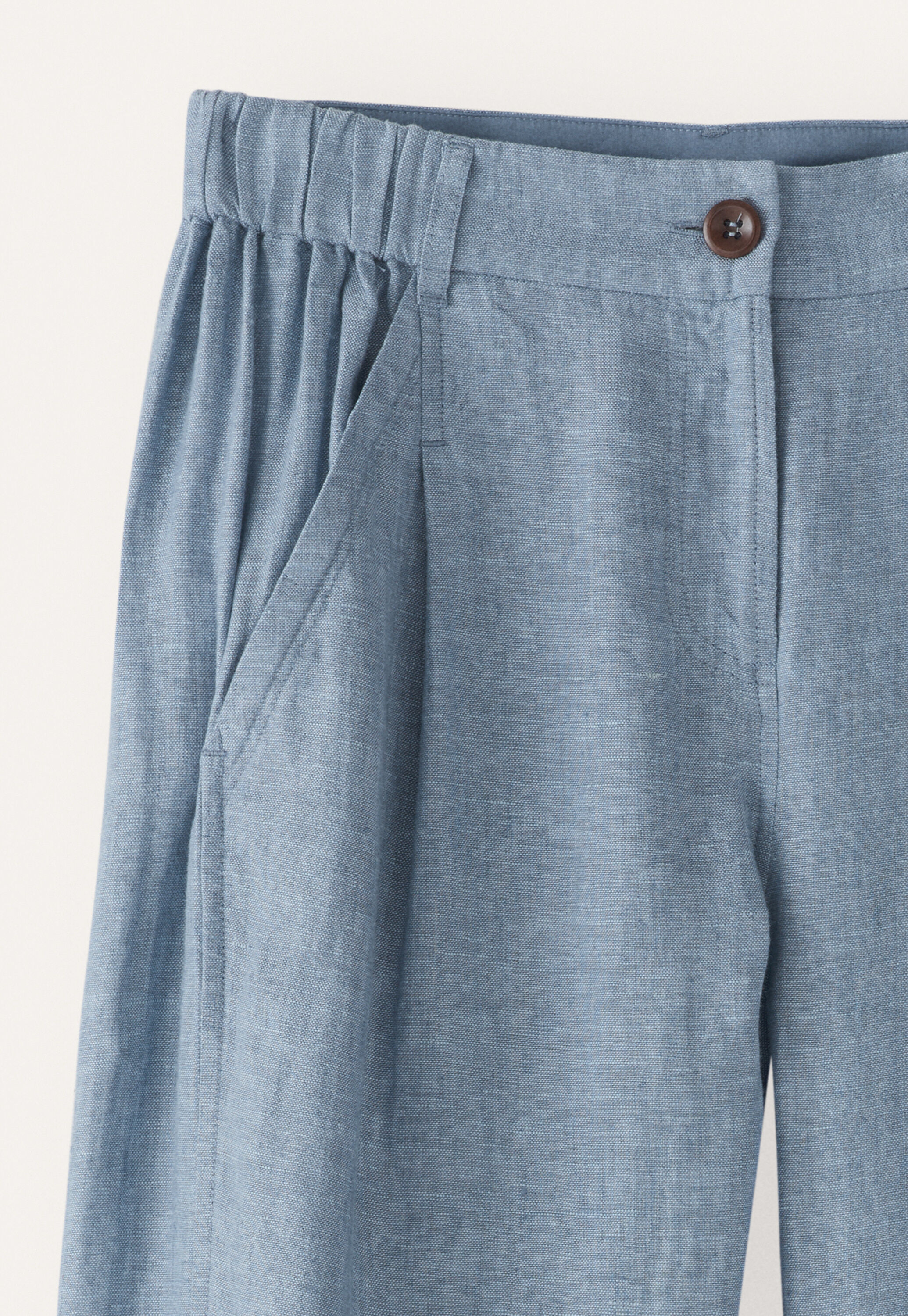 Cropped tapered trousers