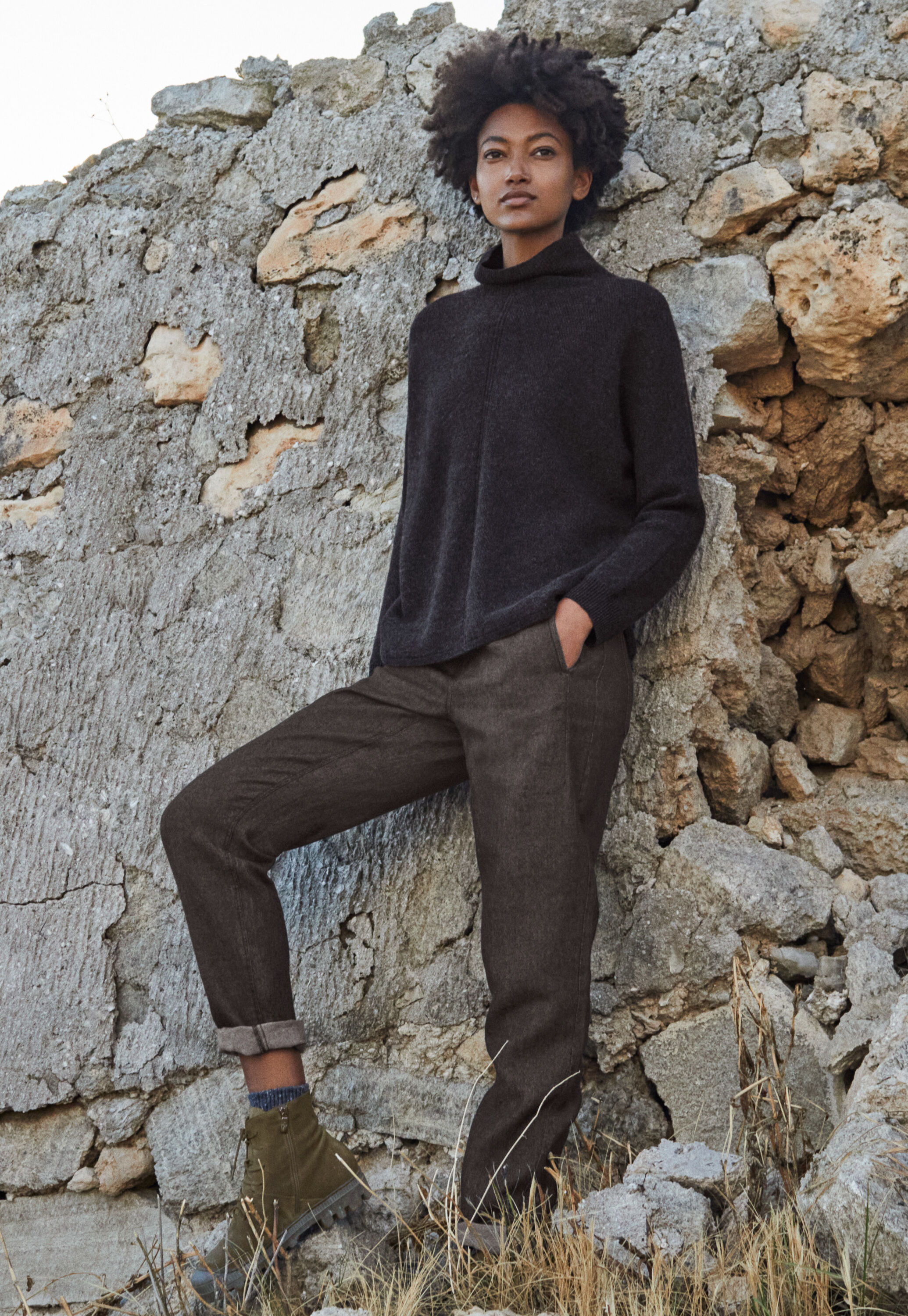 Slim tapered trousers