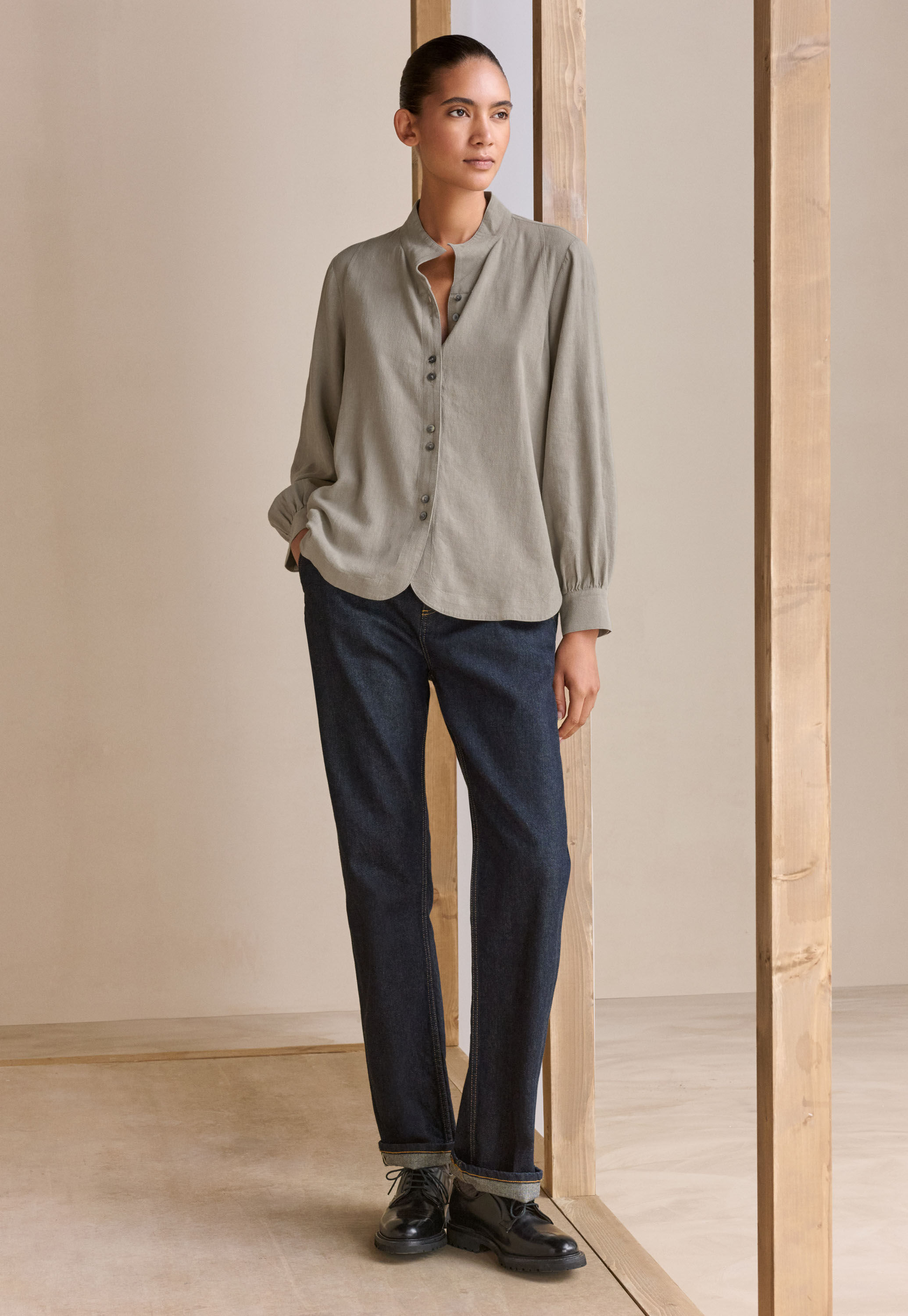 Pleat-front trousers