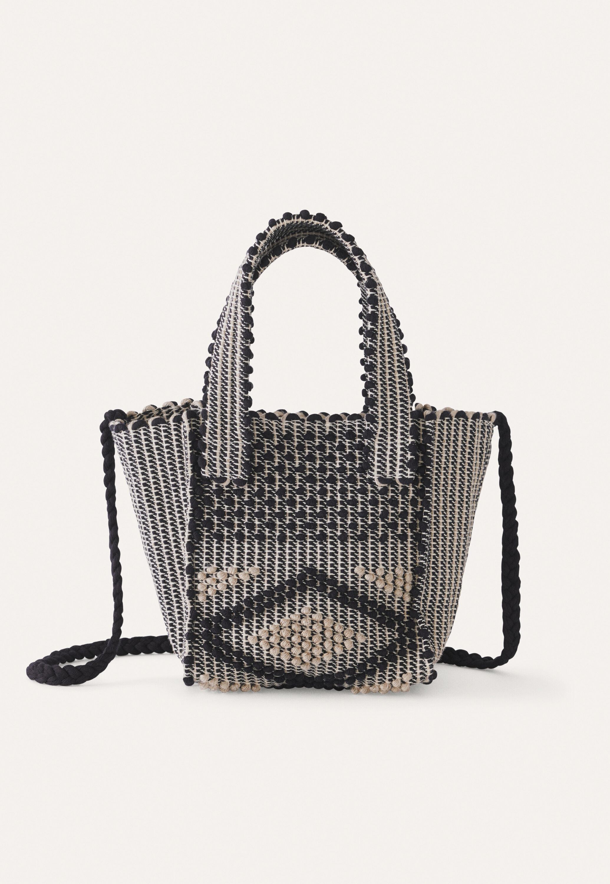 Knotted bag
