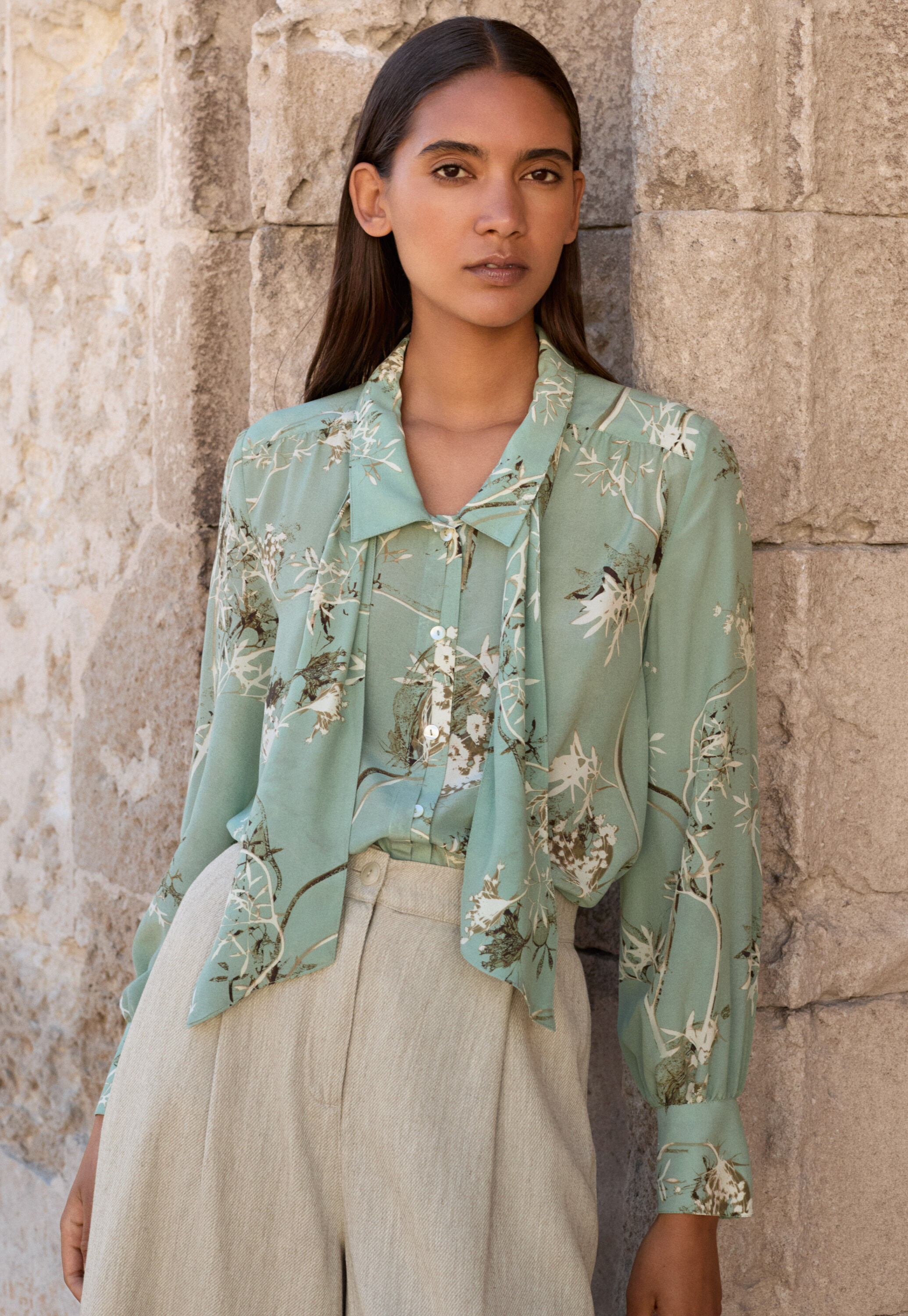 Printed tie-blouse