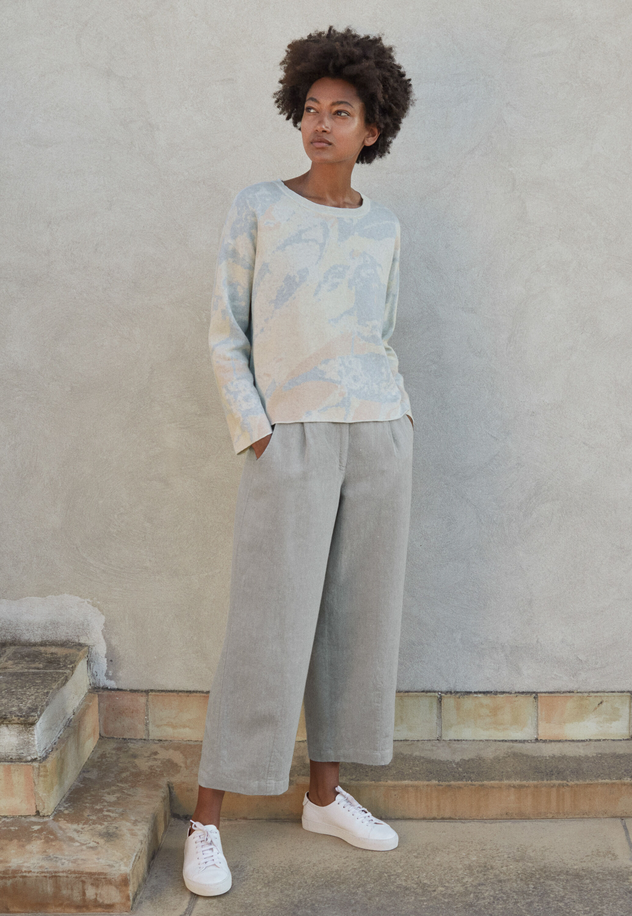 Cropped trousers