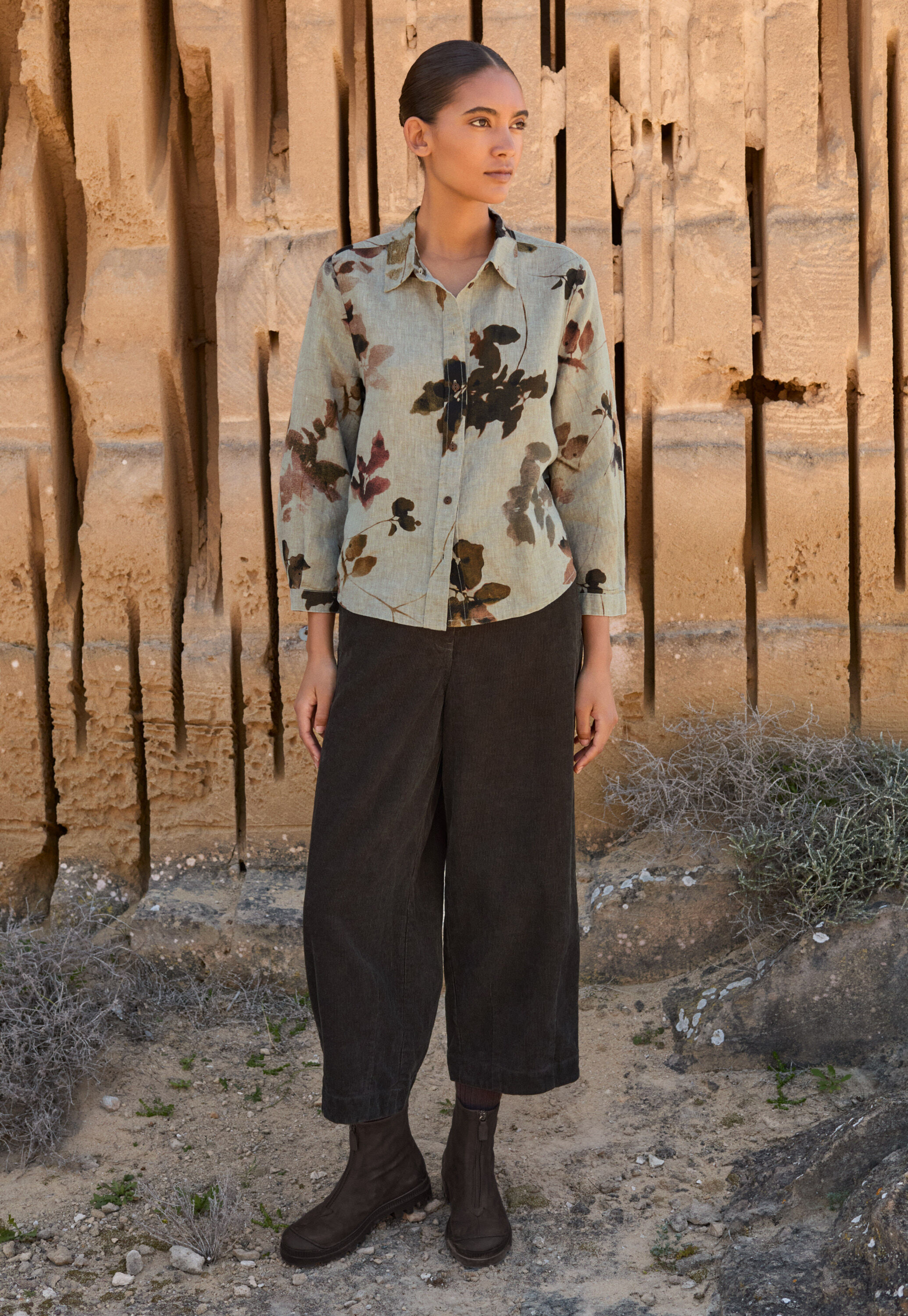 Cropped trousers