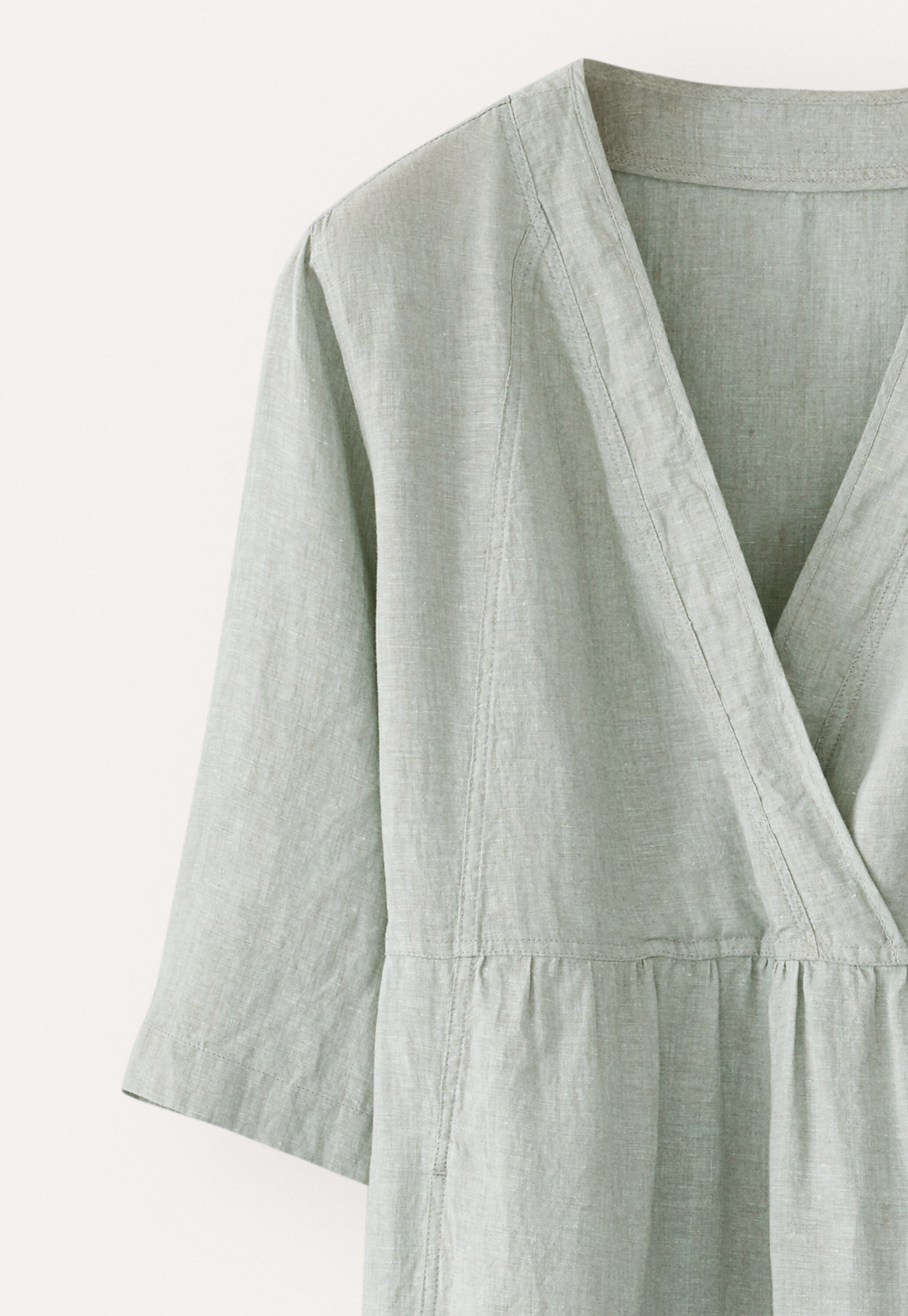 V-neck dress