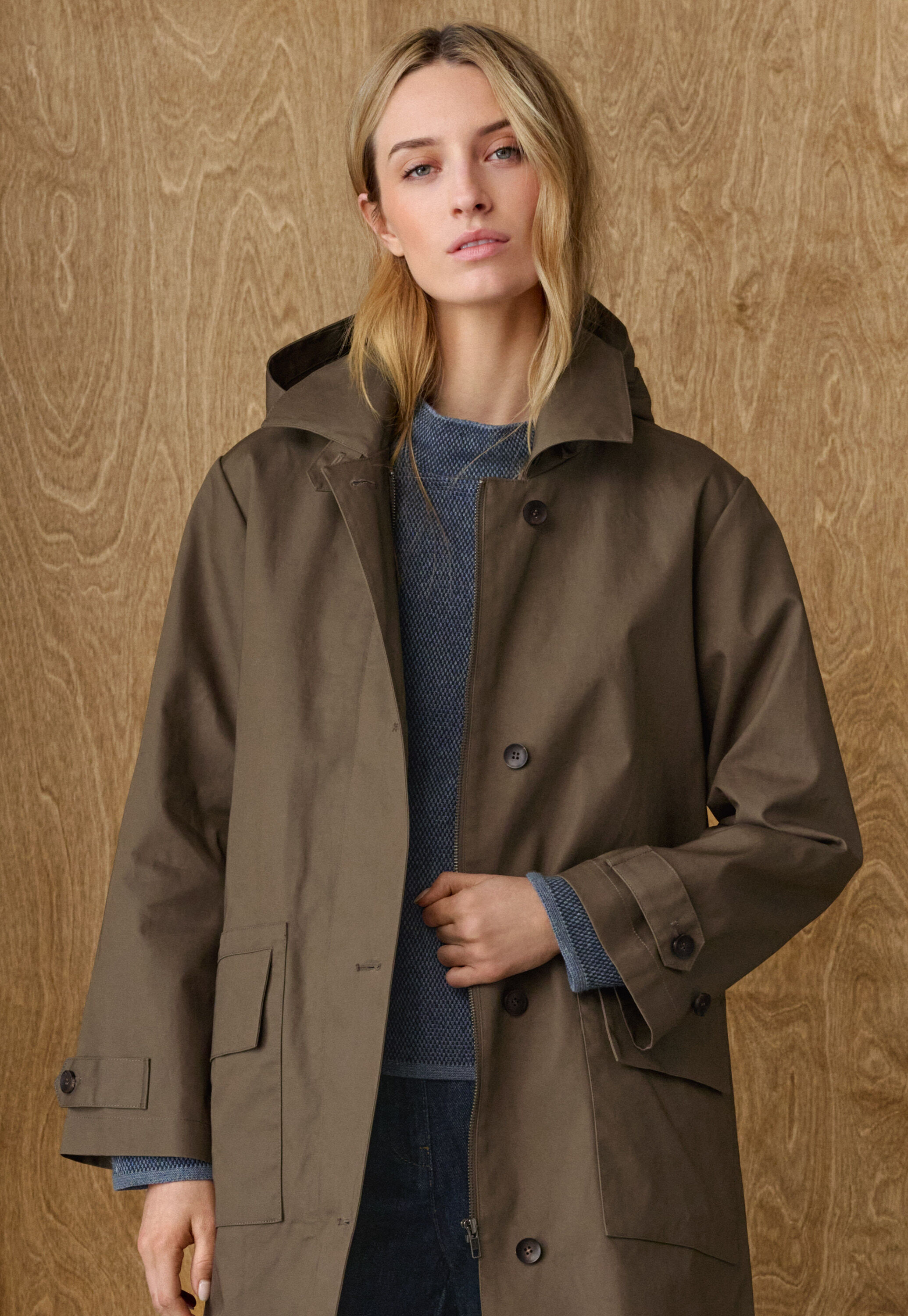 Hooded trench coat