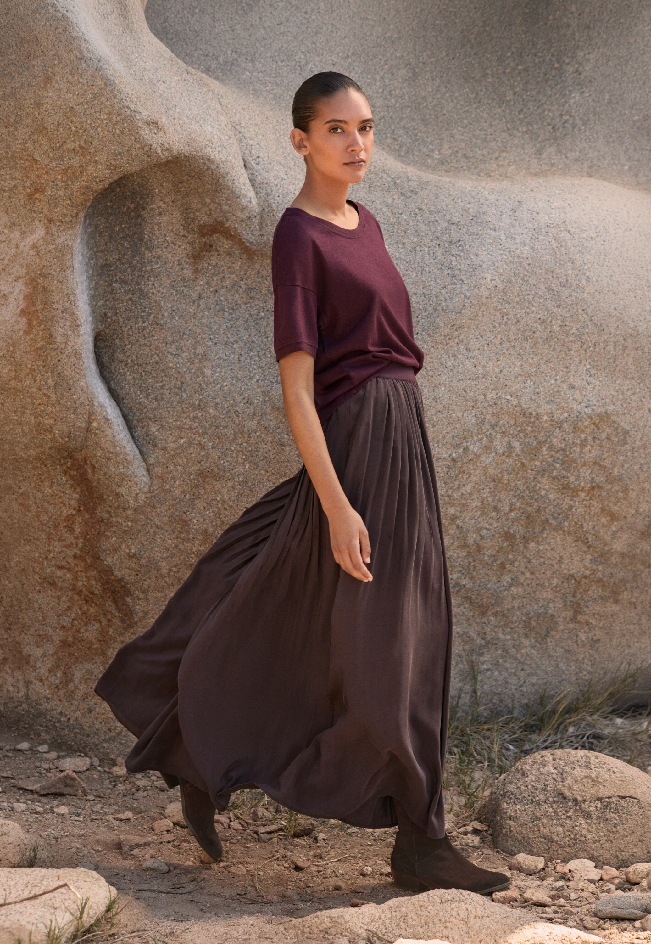 Long pleated skirt, Dark chocolate, large