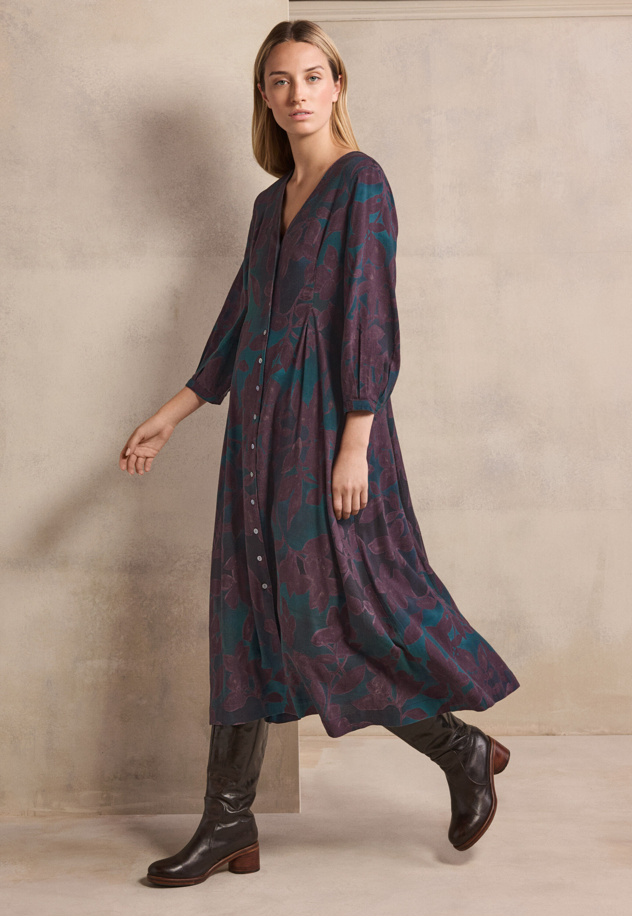 V-neck printed dress