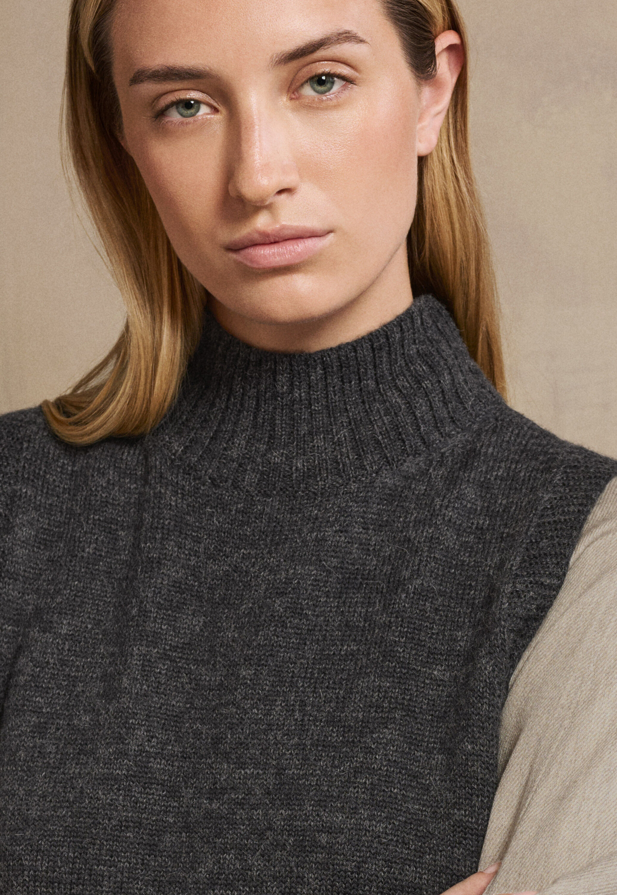 Sleeveless sweater