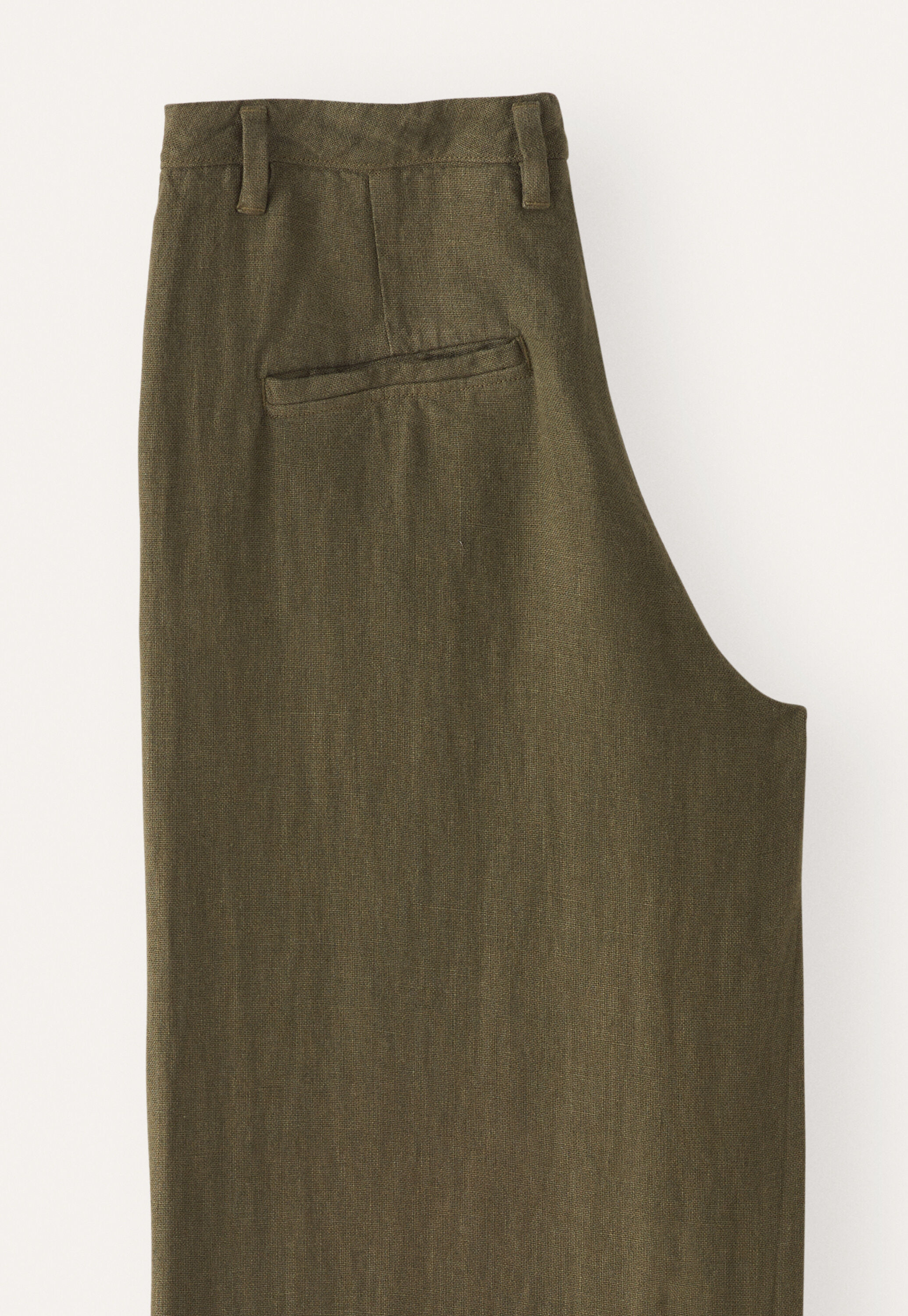 Wide-leg trousers