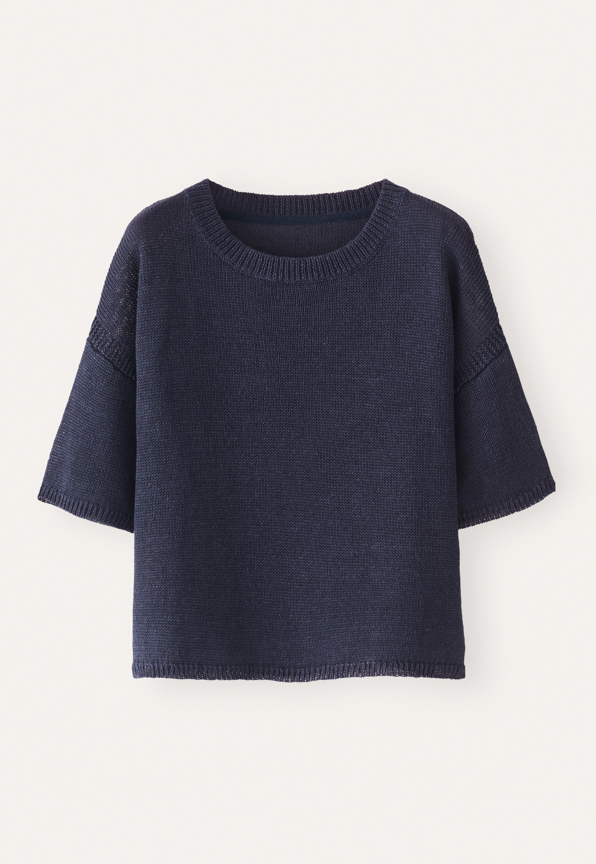 Short-sleeve sweater