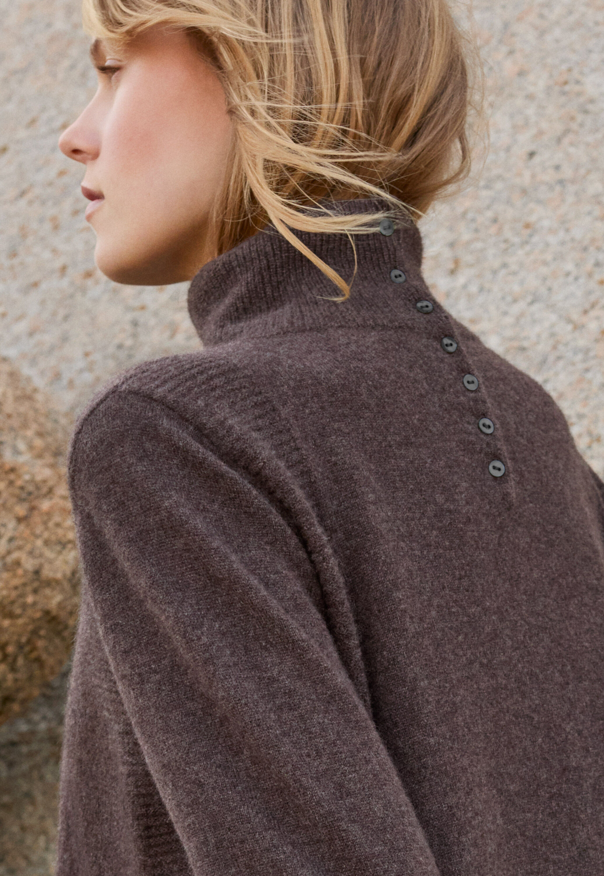Garter-stitch sweater